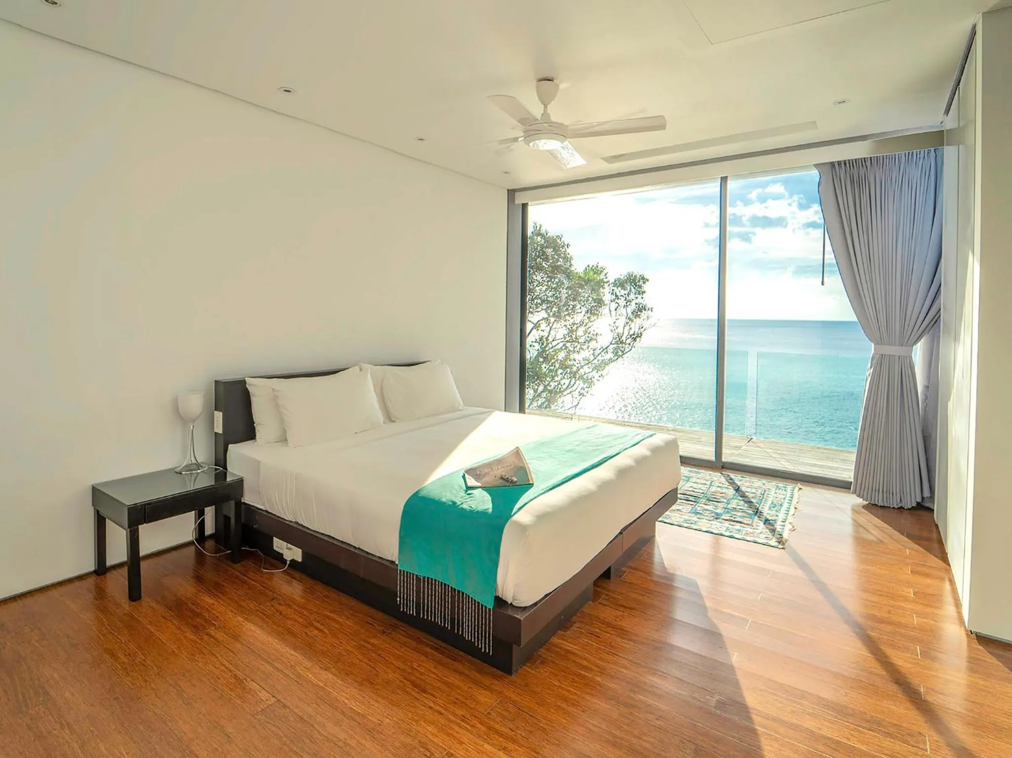 Bed in Villa Amanzi Kamala by Elite Havens