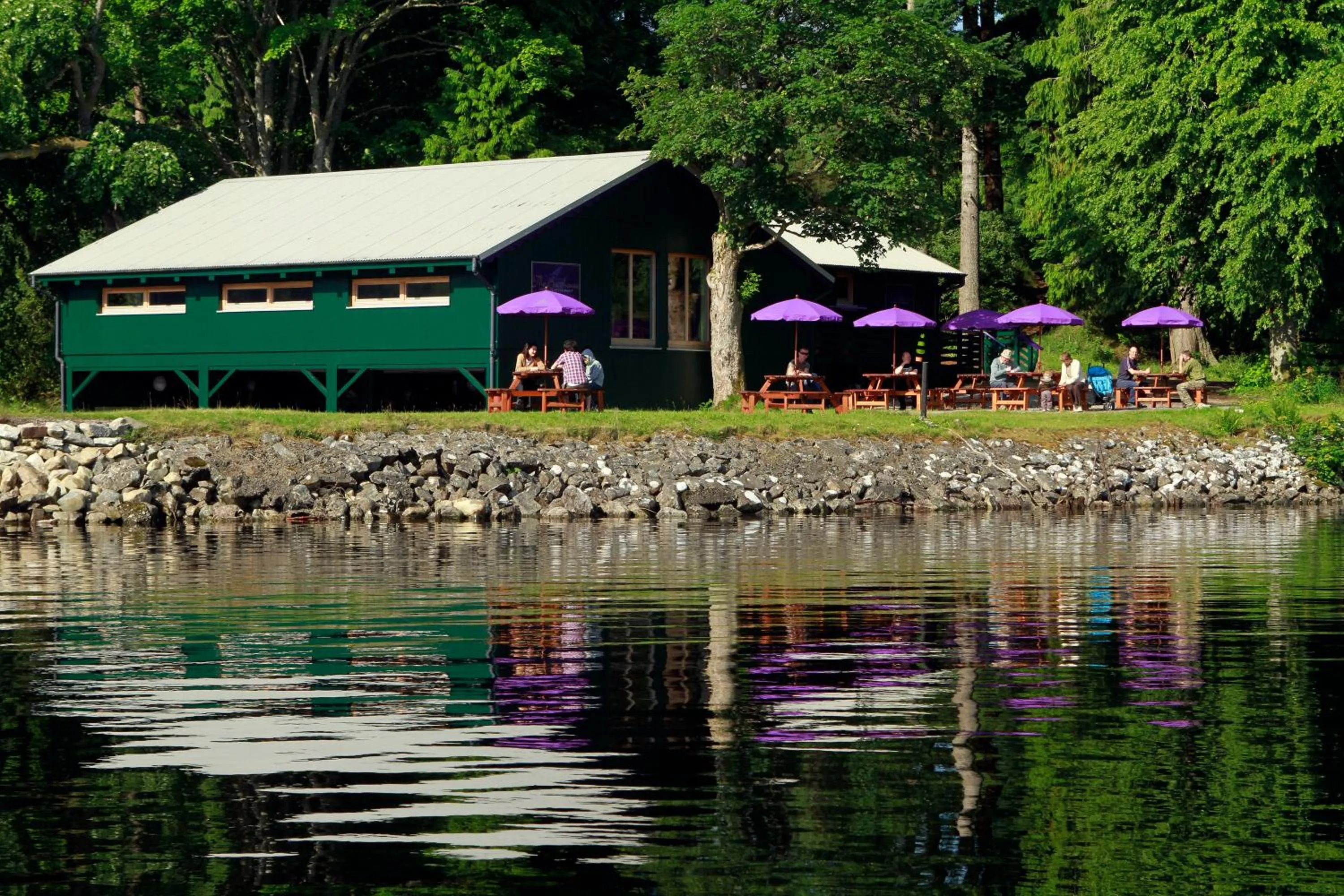 Restaurant/places to eat in The Highland Club