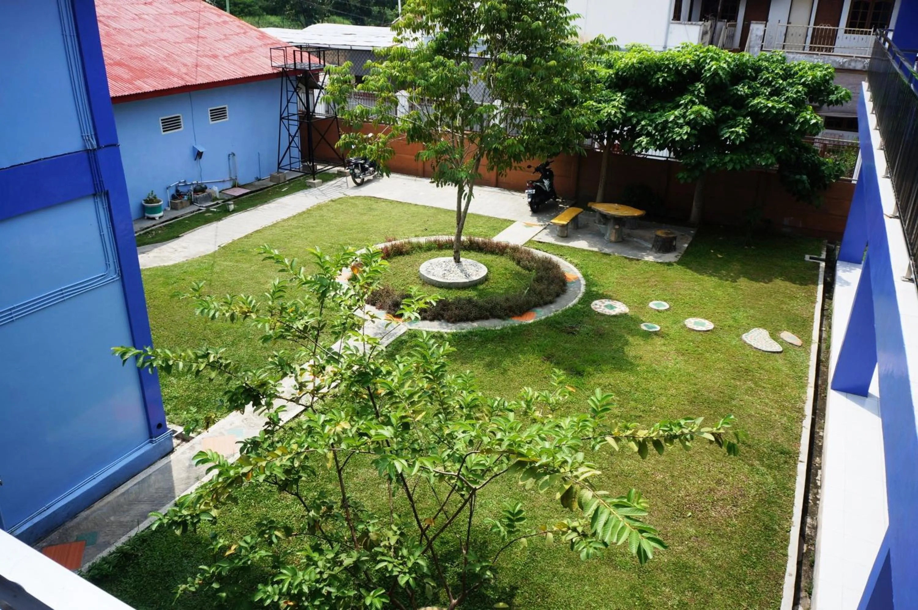 Garden in Kenari Residence