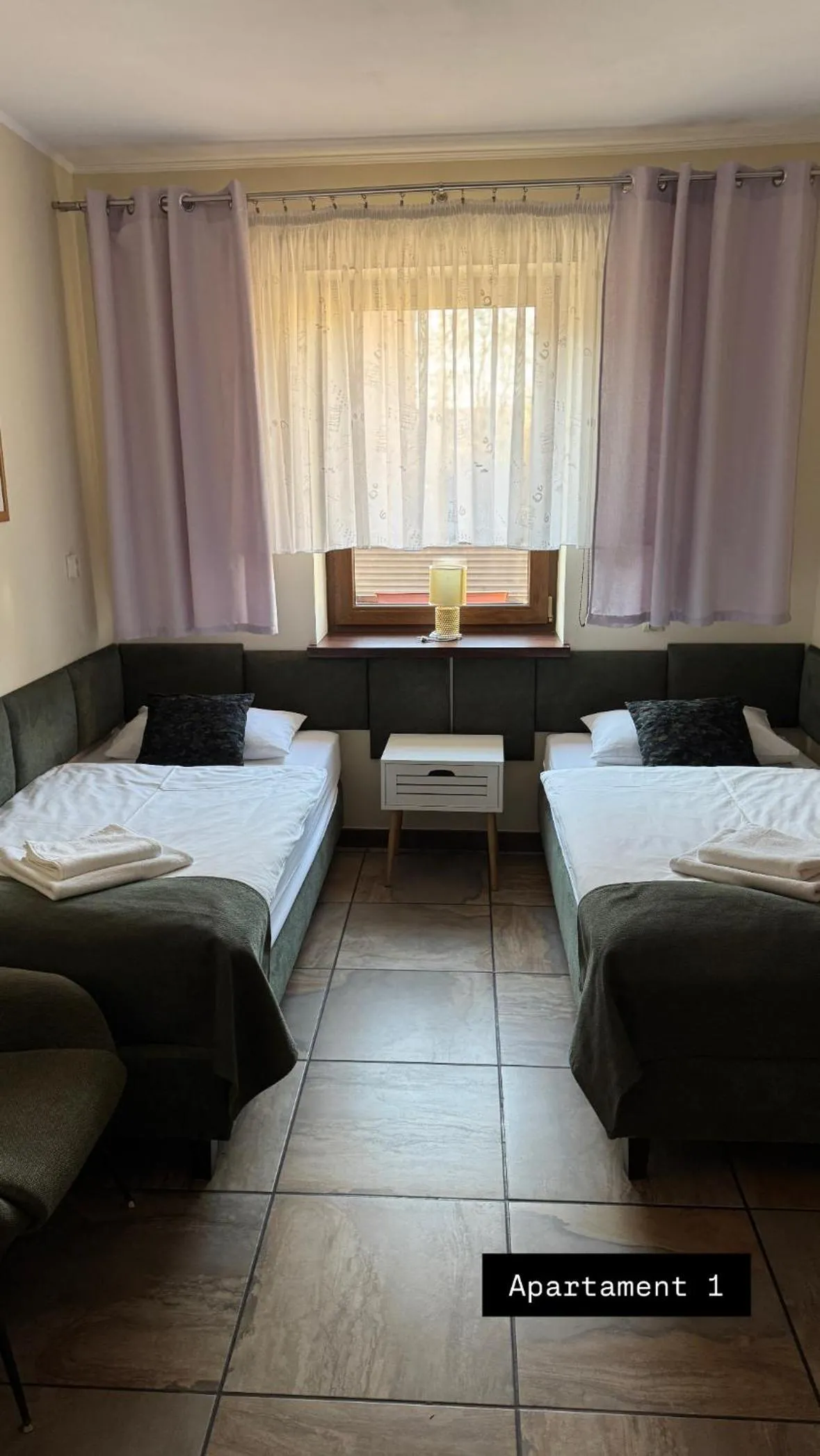 One-Bedroom Apartment in Apartamenty Jaskinia Solna