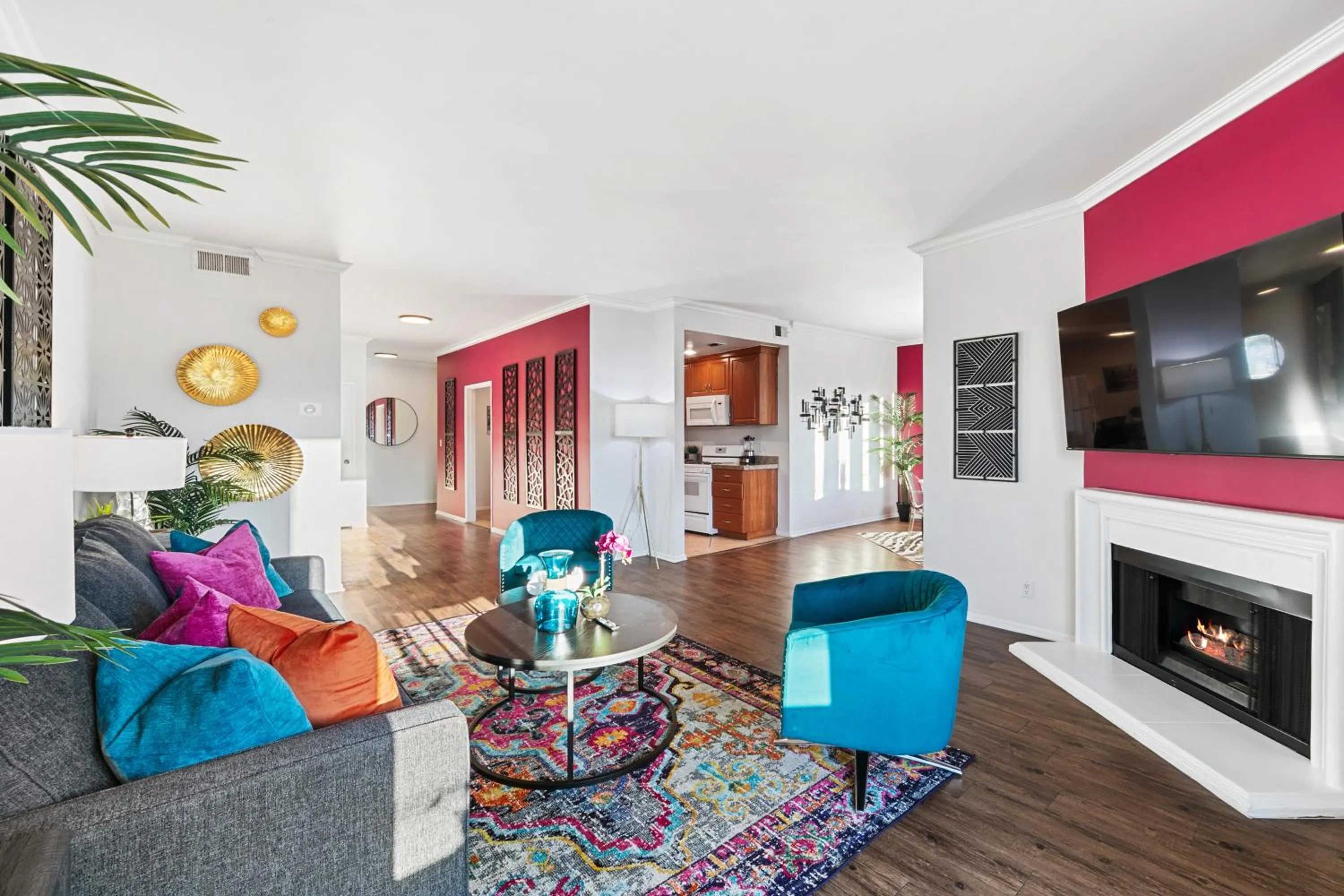 Living room in Beverly Hills Chic 2 bed 2bath with Patio and Parking 309