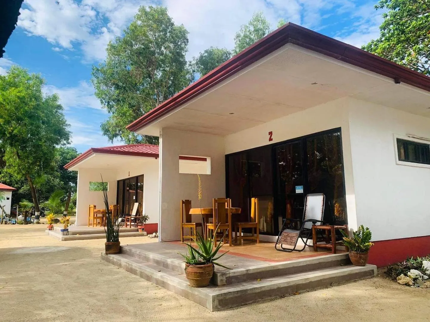 Bolo Hills Beach Club And Residence