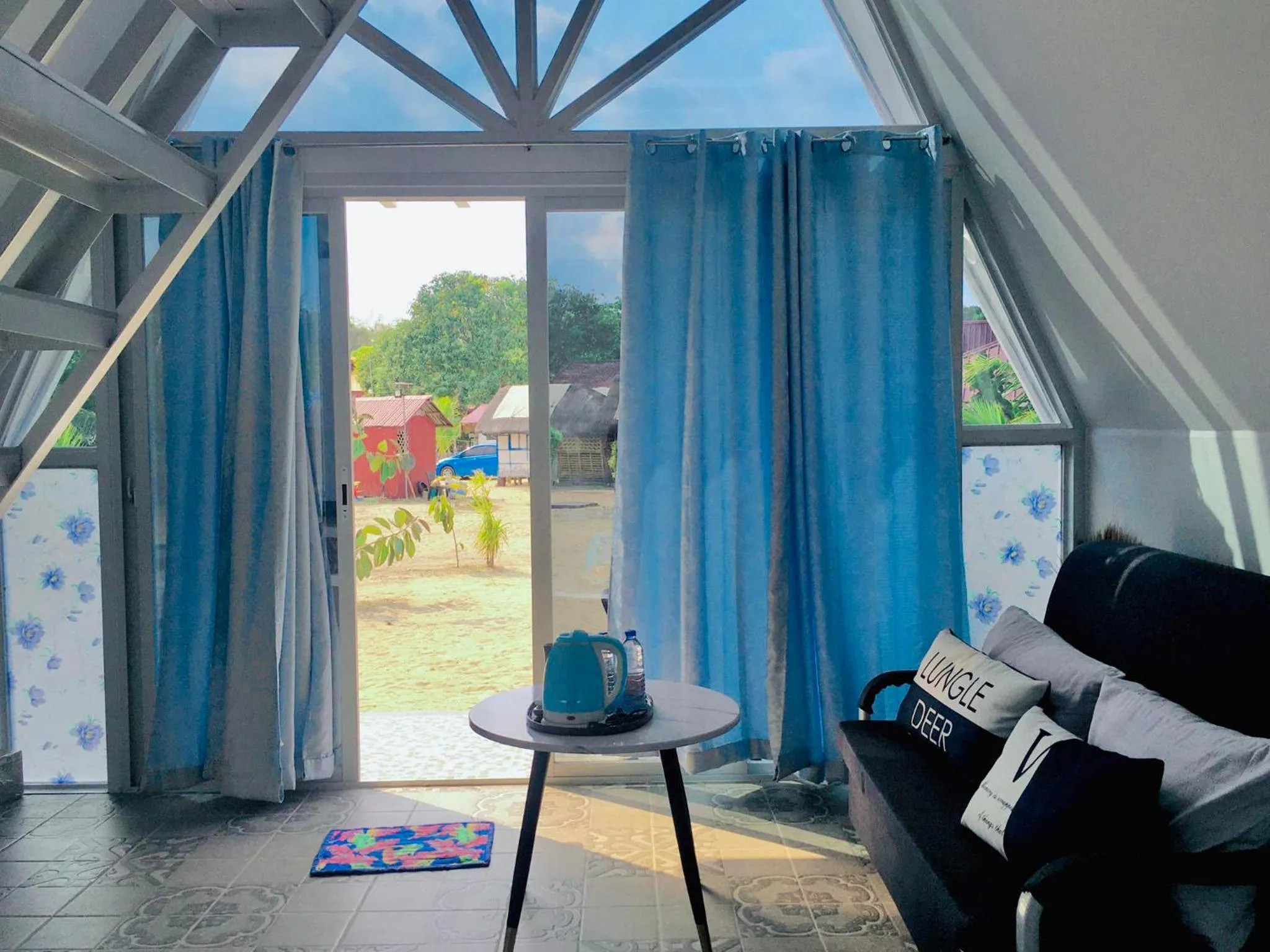 Bolo Hills Beach Club And Residence