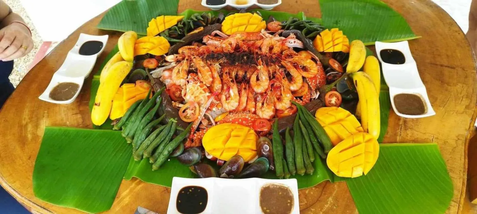 Bolo Hills Beach Club And Residence