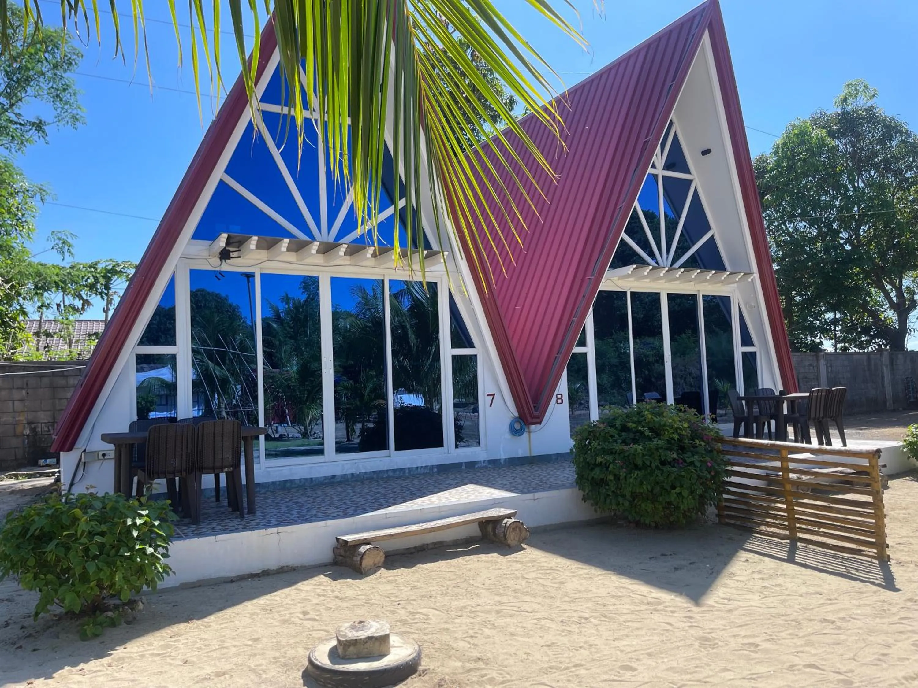 Bolo Hills Beach Club And Residence