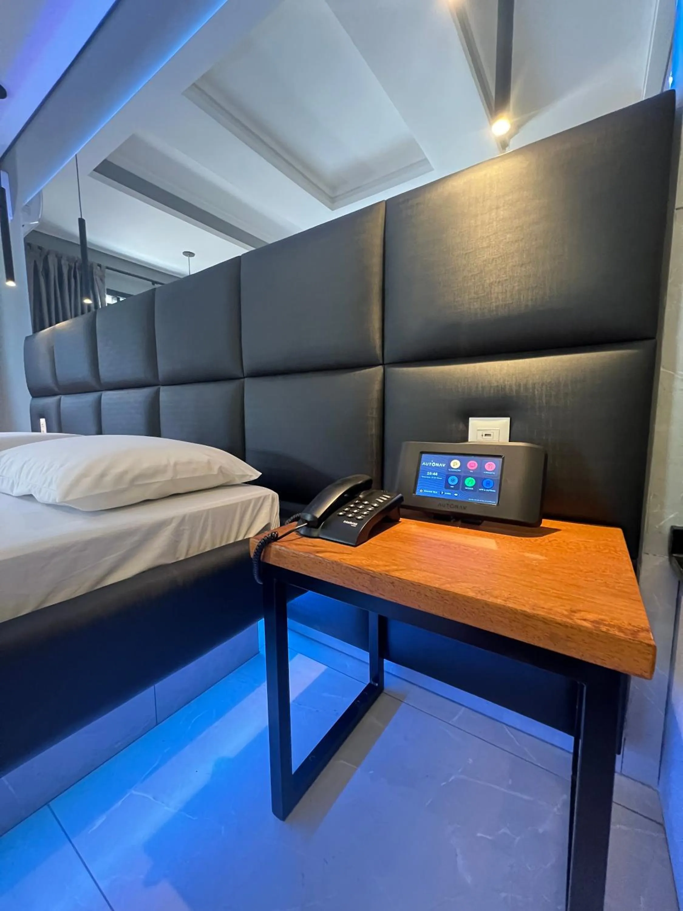 Bedroom, Bed in Amy Motel