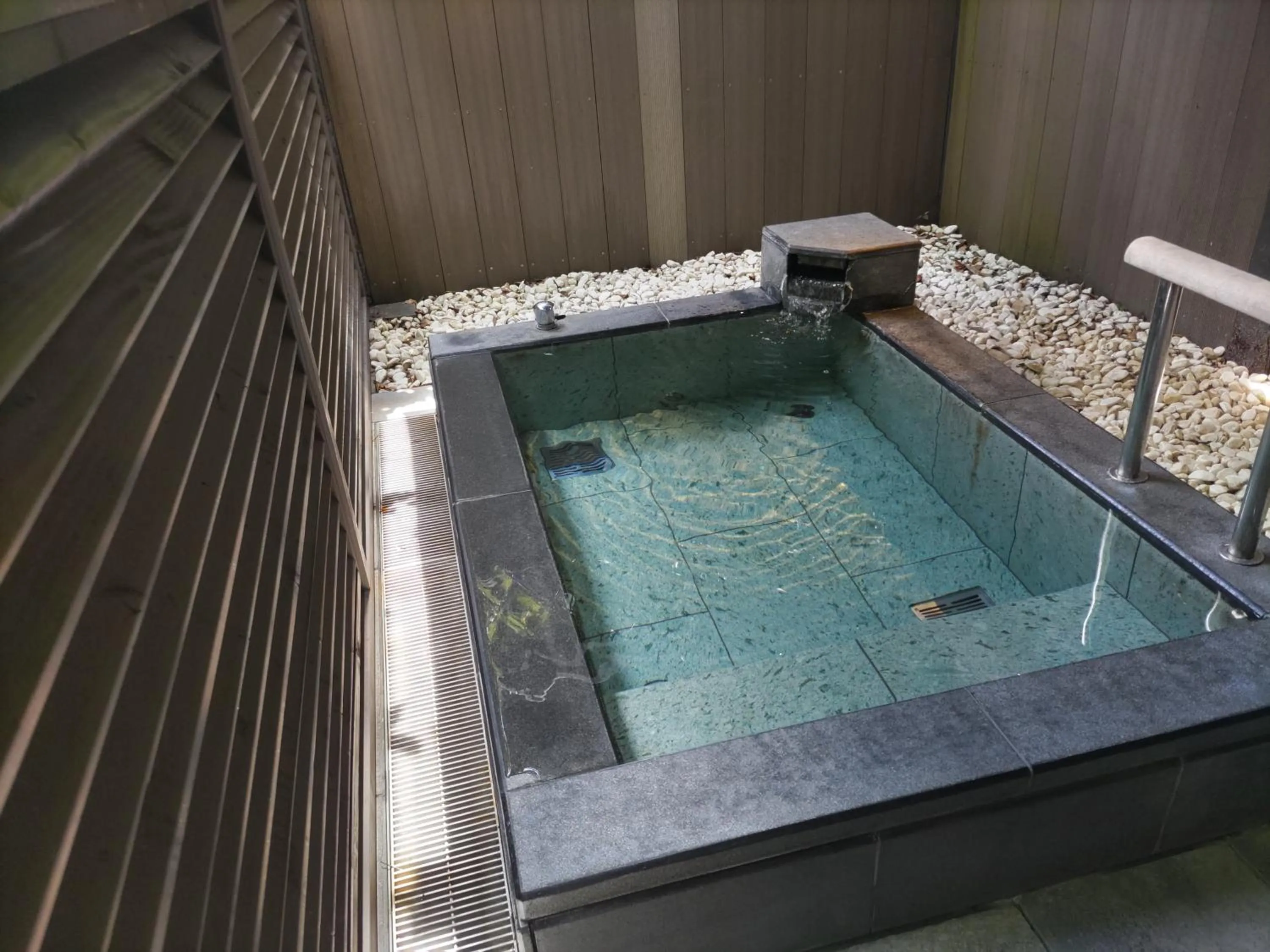 Bathroom in nol hakone myojindai