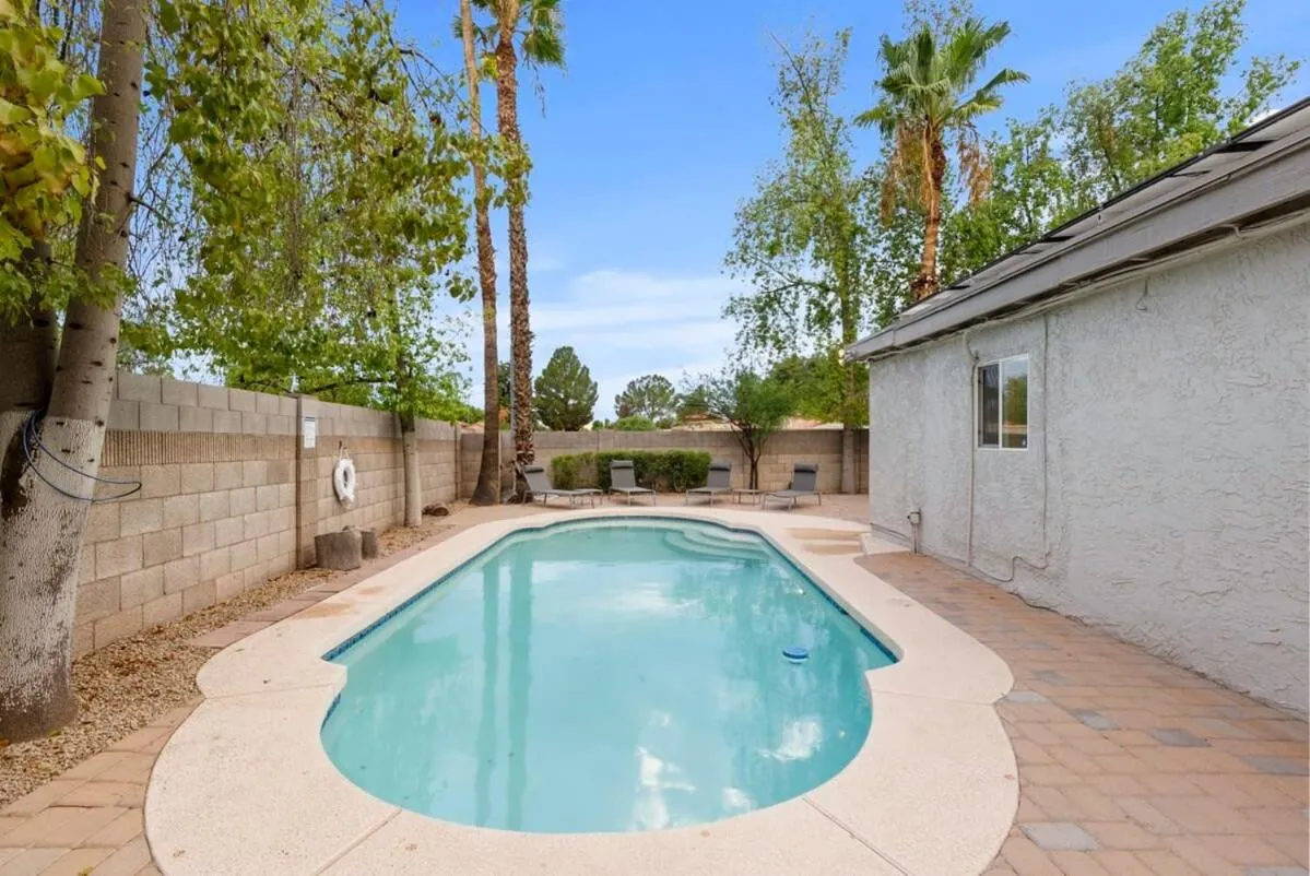 4BD Pool Basketball Hot Tub Pool Table