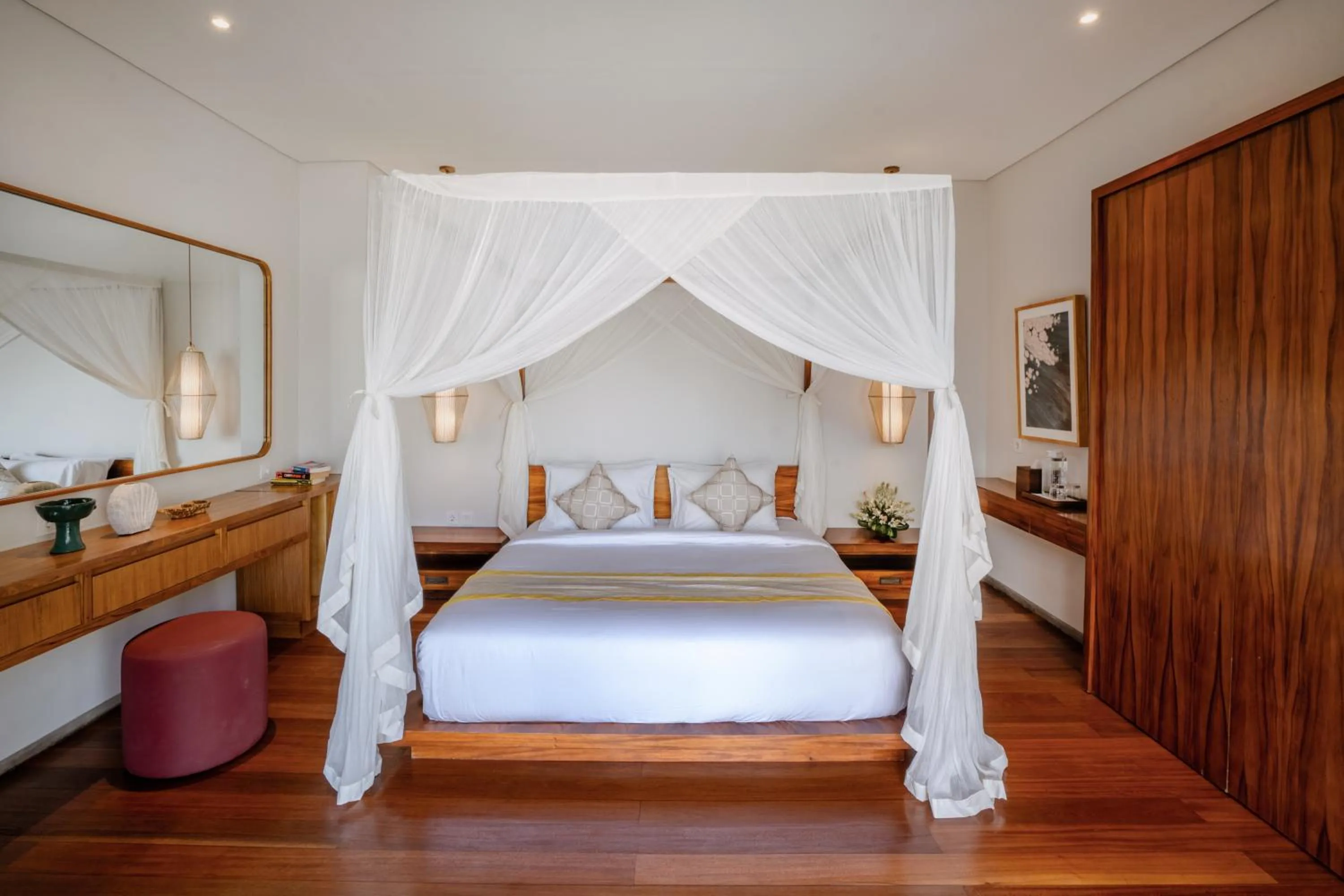 Bed in Bumbak Park Villas By Nakula