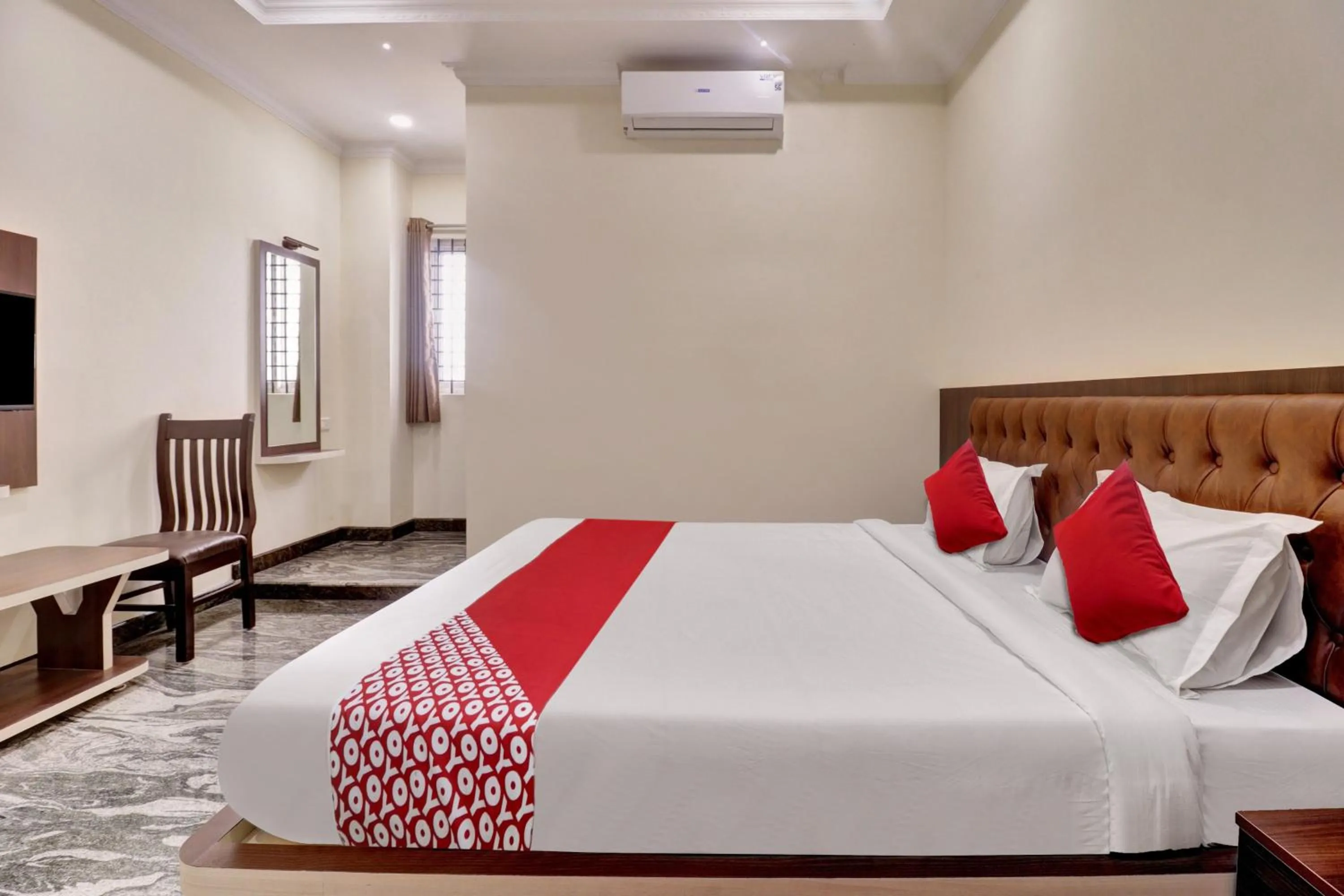 Bedroom, Bed in Super Collection O Ashraya Paradise