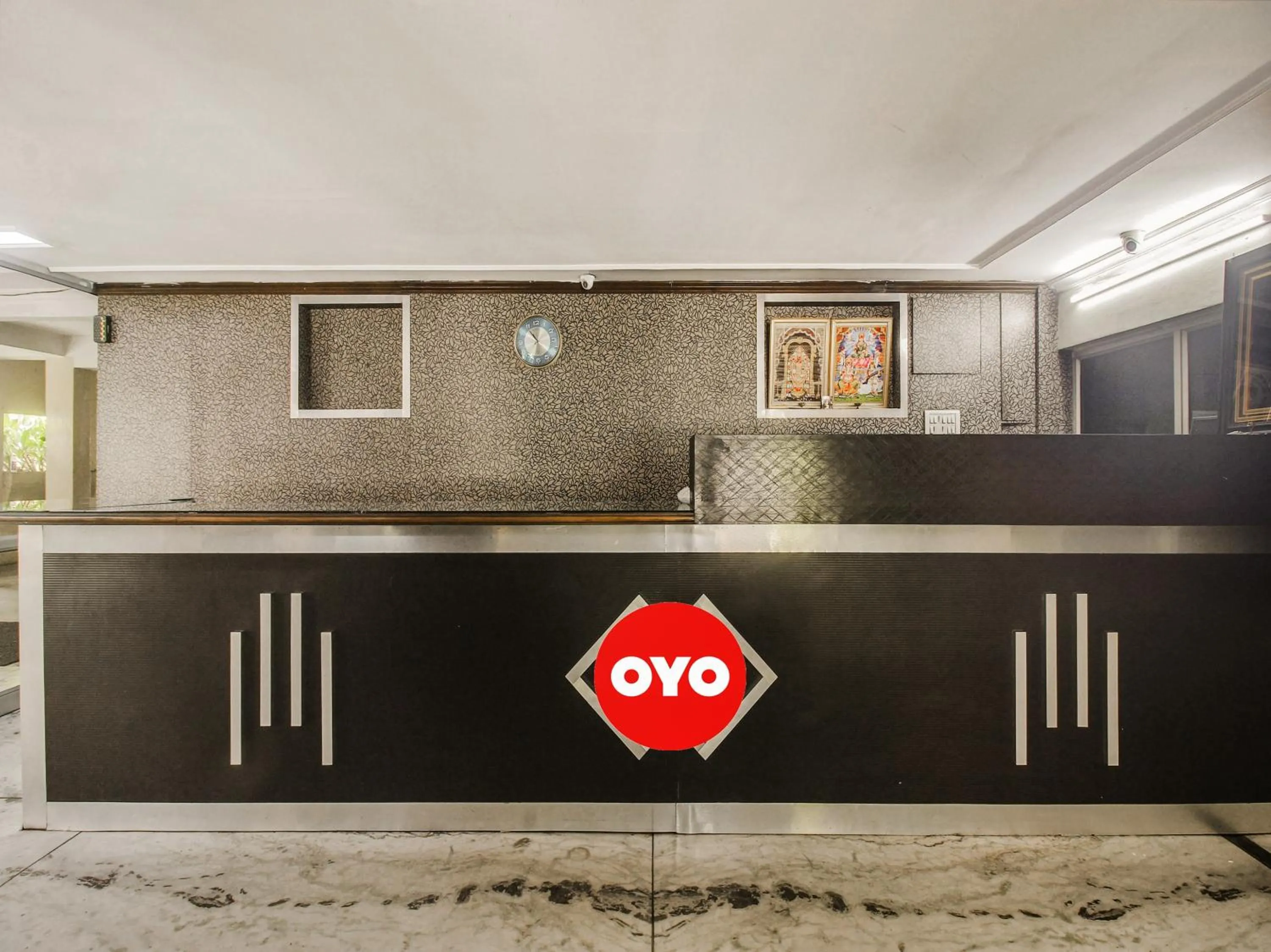 Lobby or reception in Hotel O Bharat Lodge