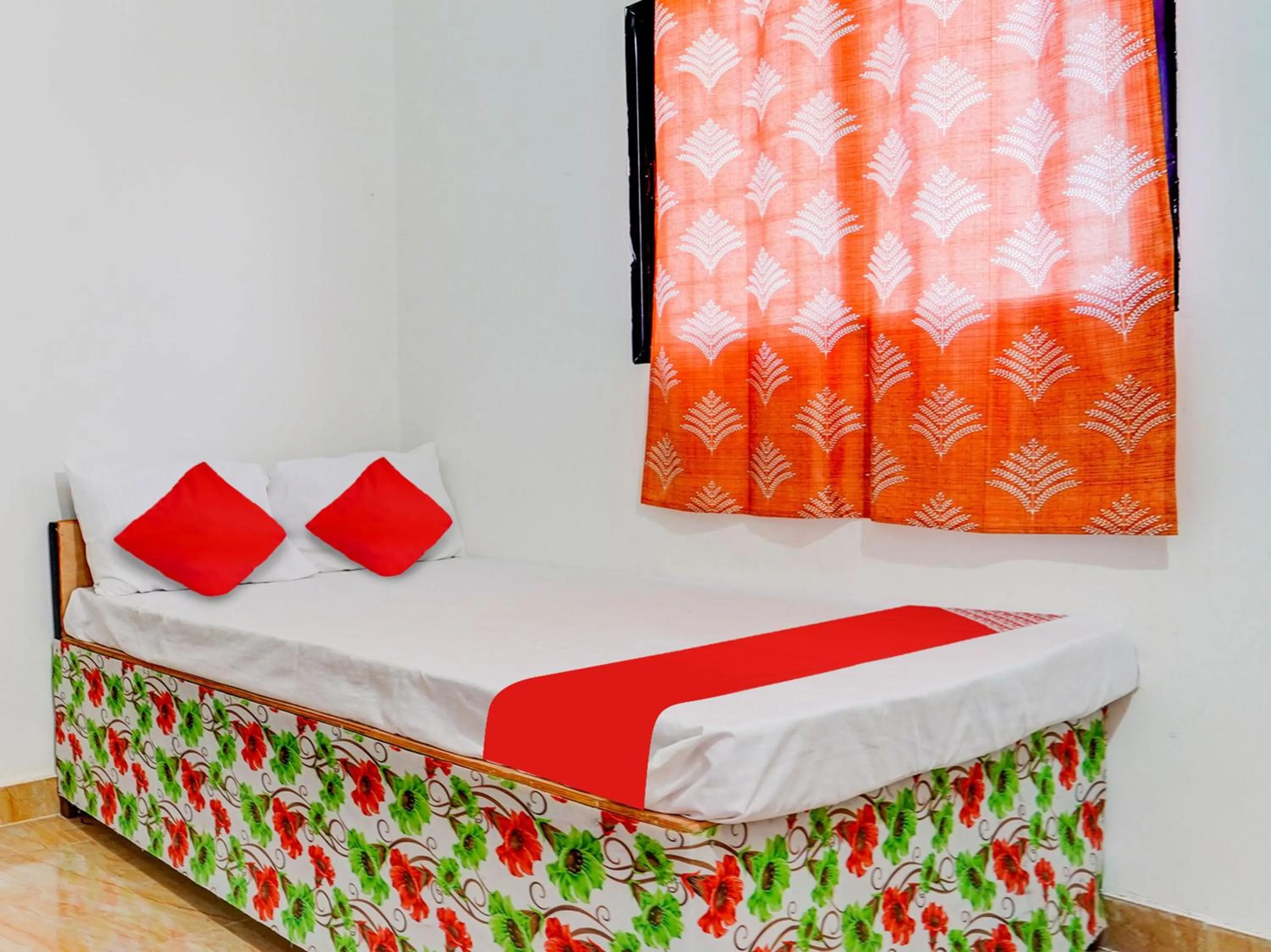 Bedroom, Bed in Hotel O RJ Hotel