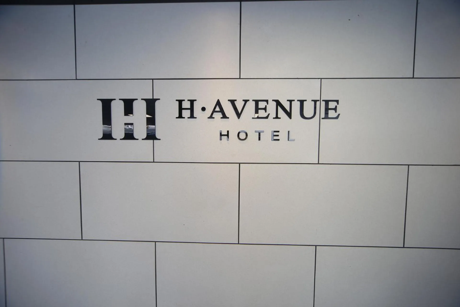 H Avenue Hotel Minam