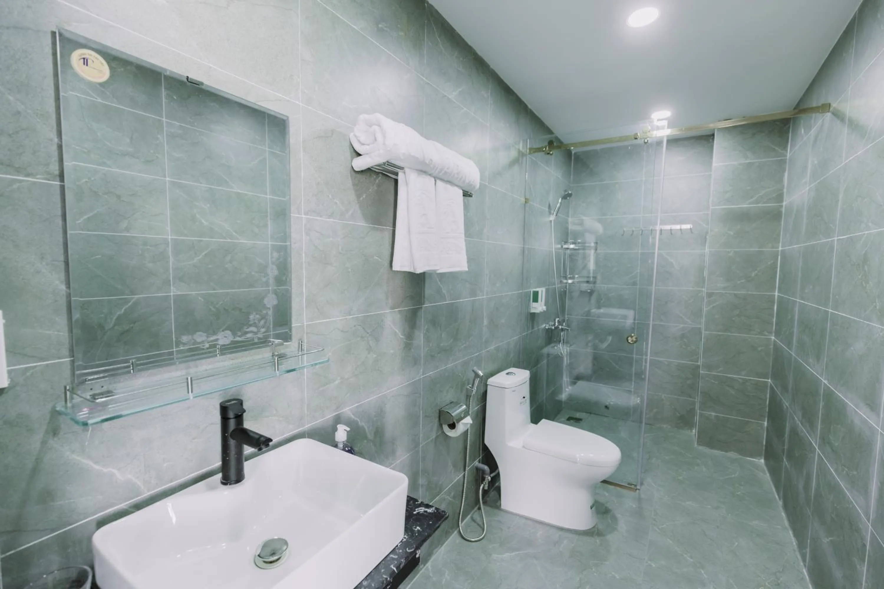 Shower in Arina Luxury Hotel - Vincom Tay Ninh