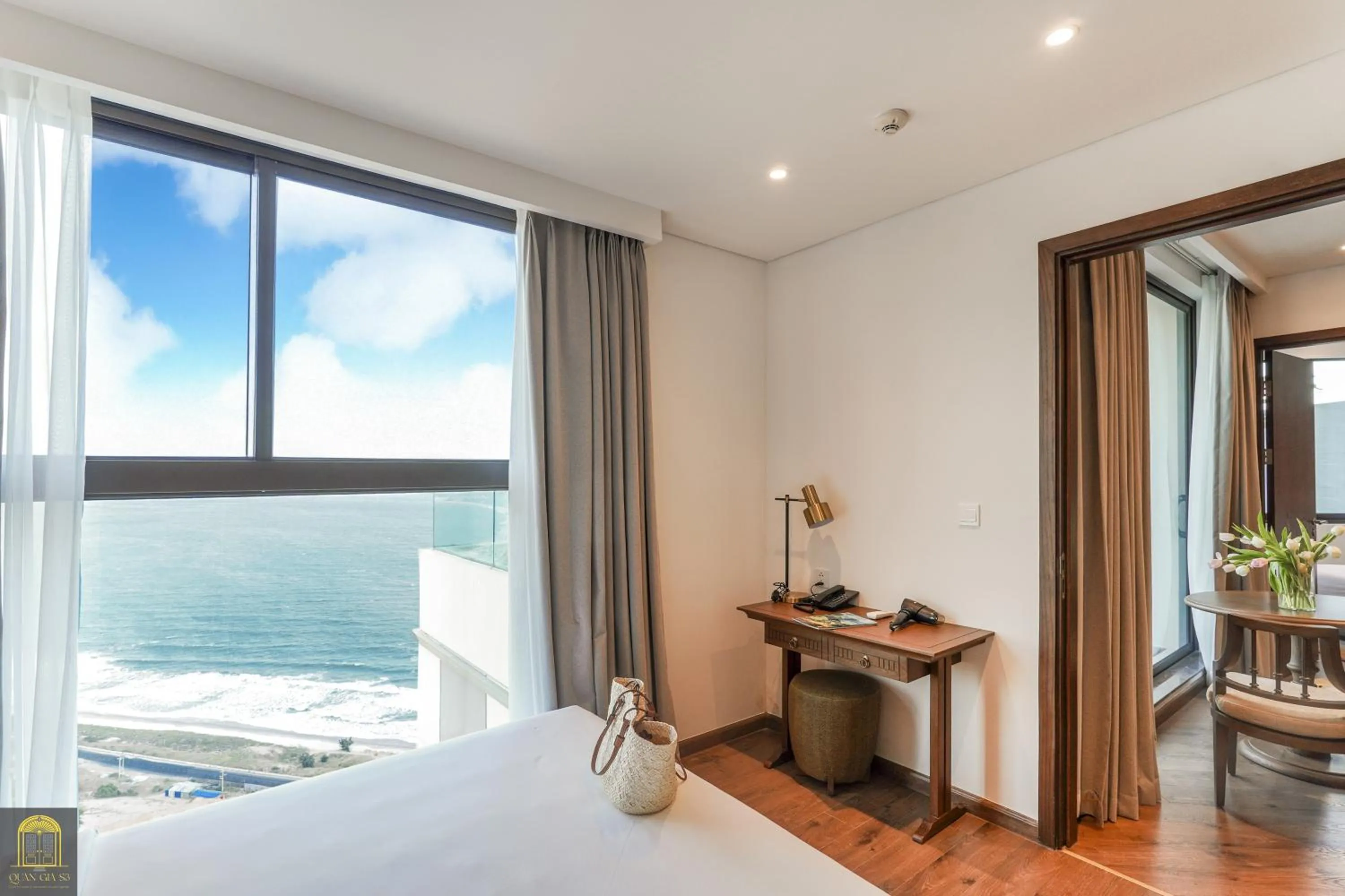 Bed in Mandala Pearl Azure Retreat