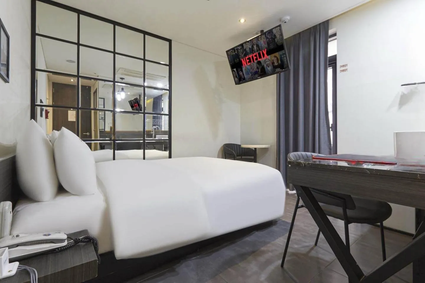 Photo of the whole room, Bed in HERTZ Hotel