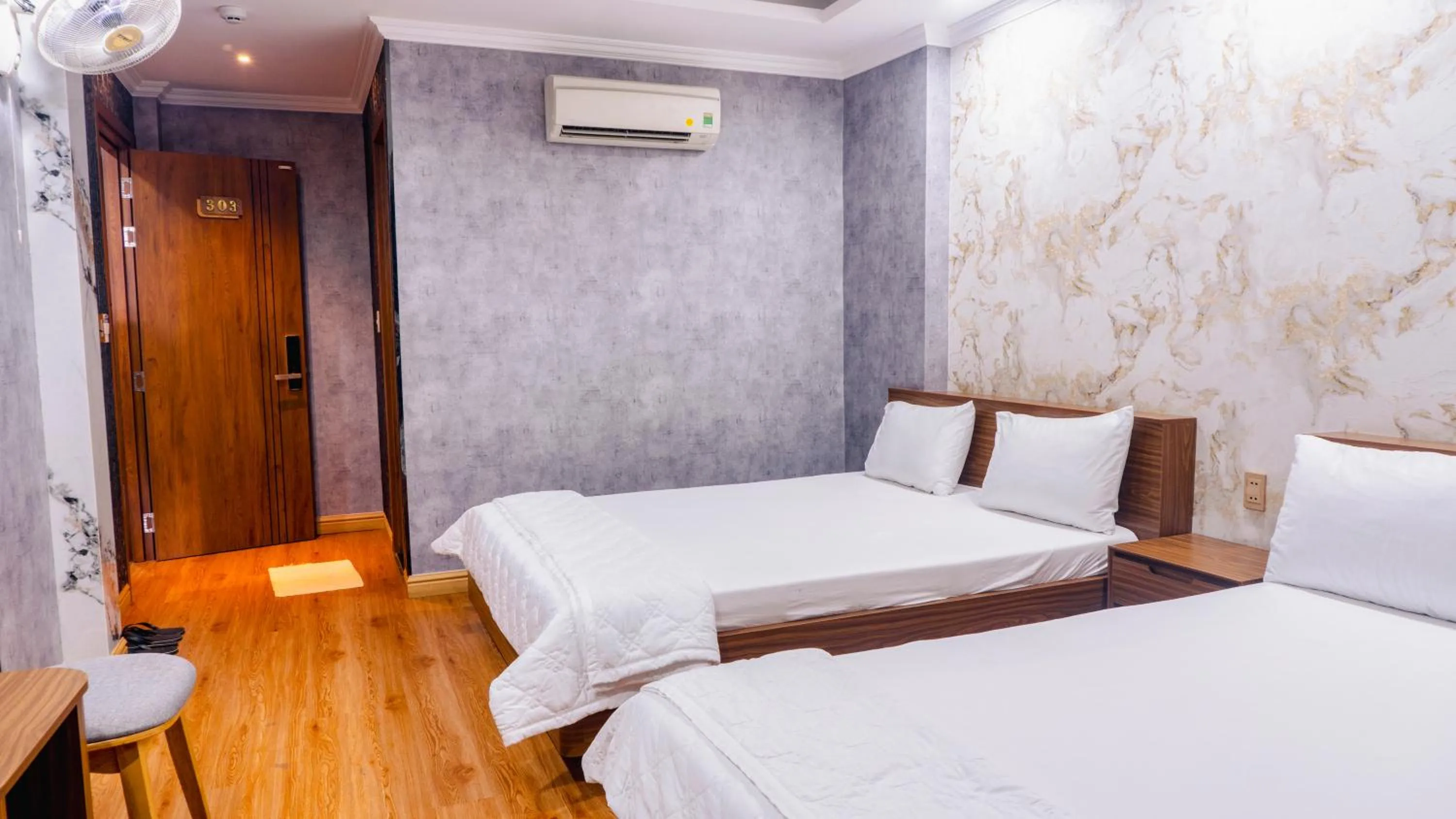 Bed in Thanh Binh Premium Hotel