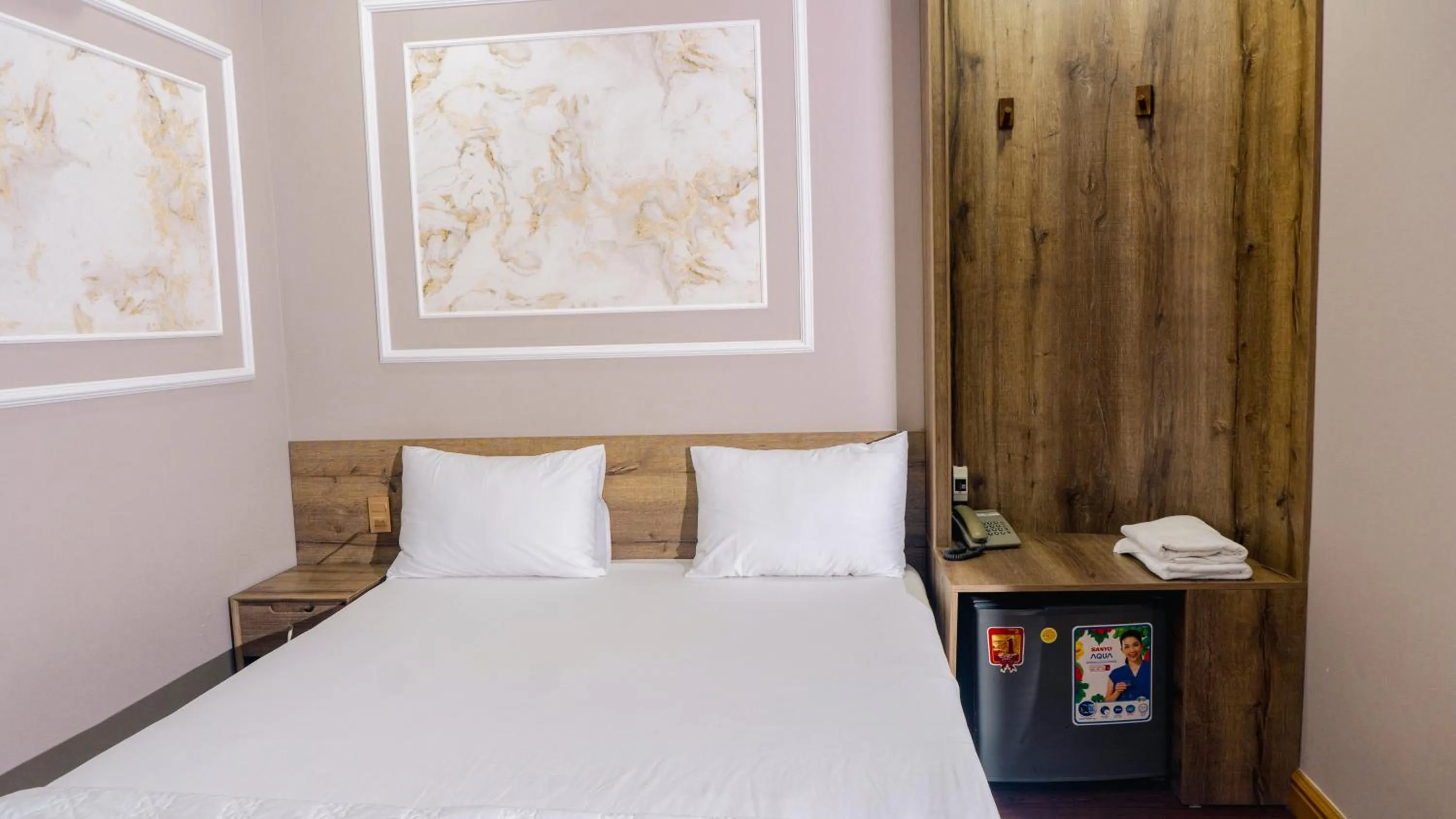 Bed in Thanh Binh Premium Hotel