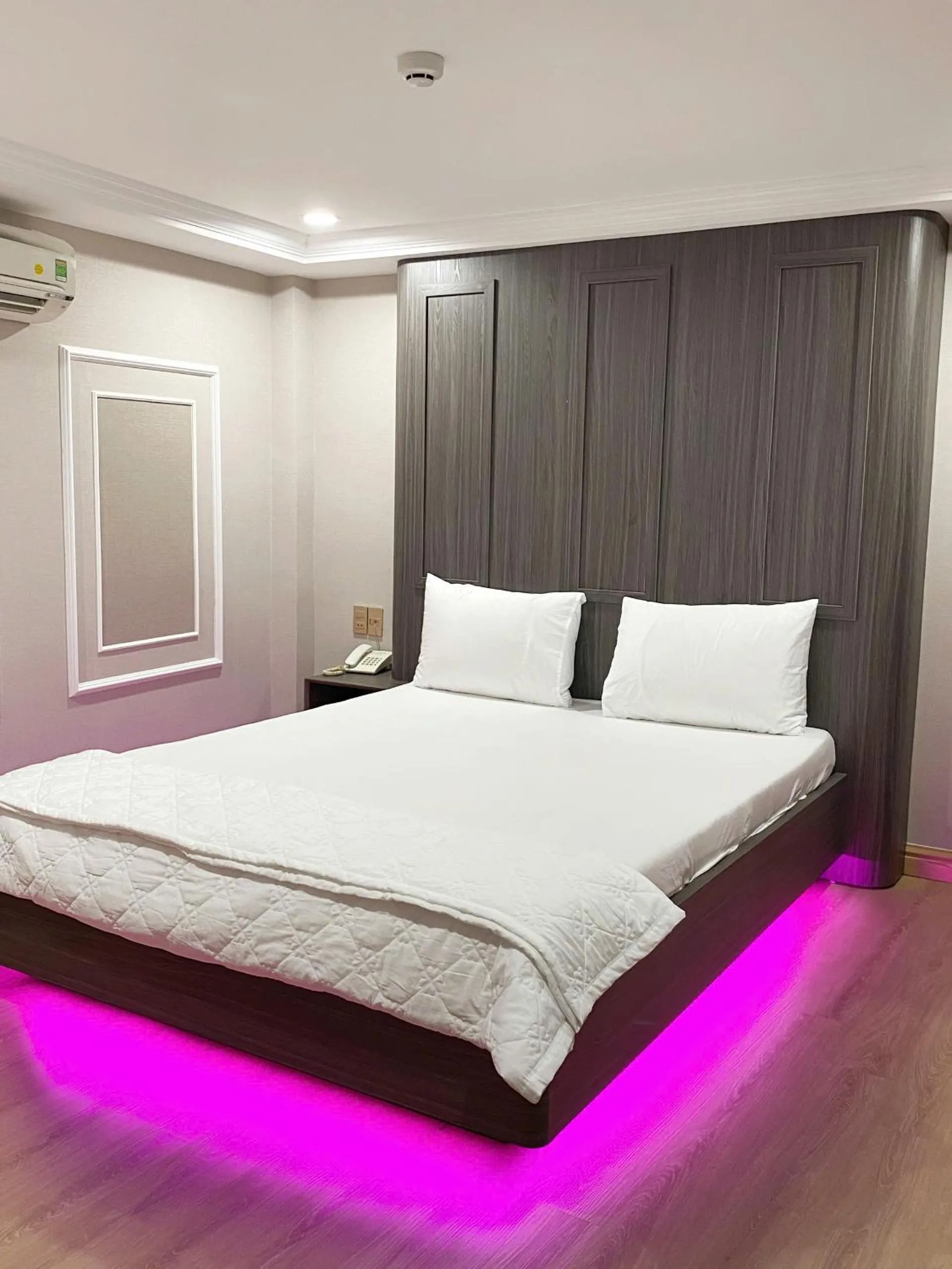 Bed in Thanh Binh Premium Hotel