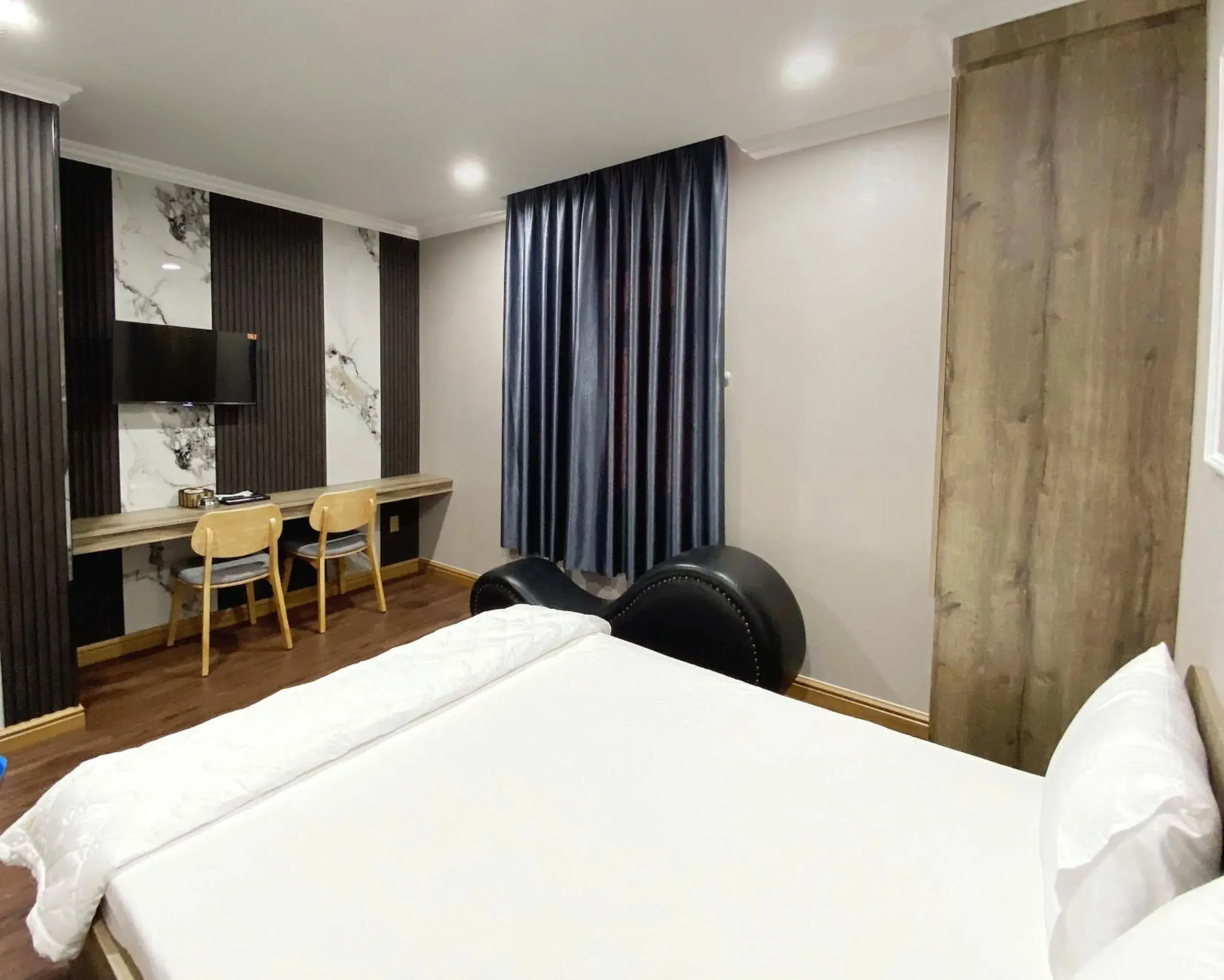 King Room with Garden View in Thanh Binh Premium Hotel King Room with Garden View in Thanh Binh Premium Hotel