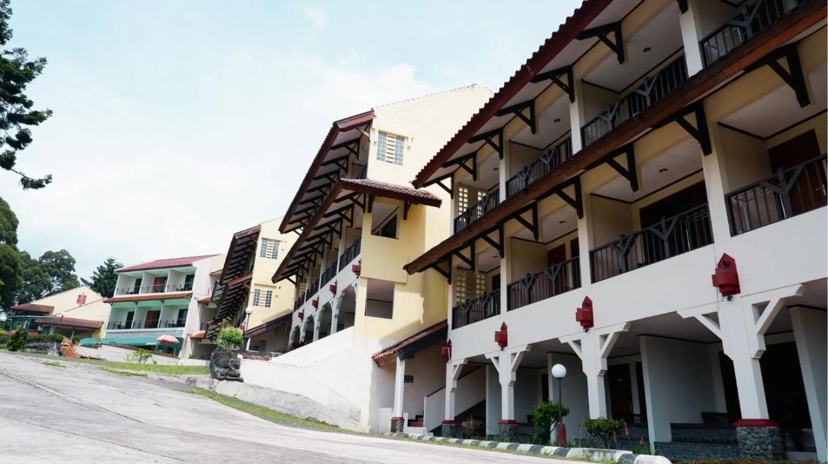 Sangga Buana Resort & Convention Hotel