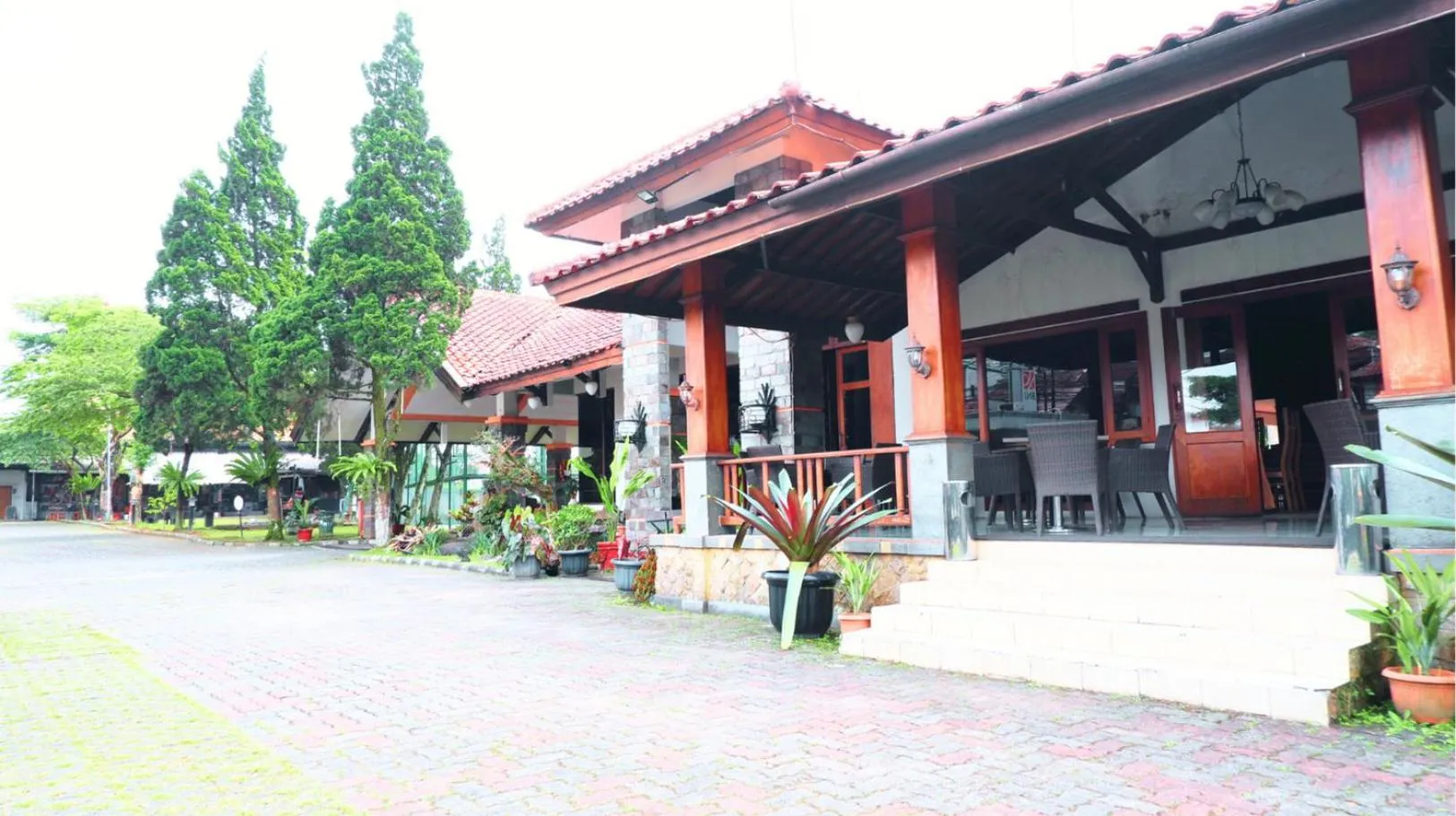 Sangga Buana Resort & Convention Hotel