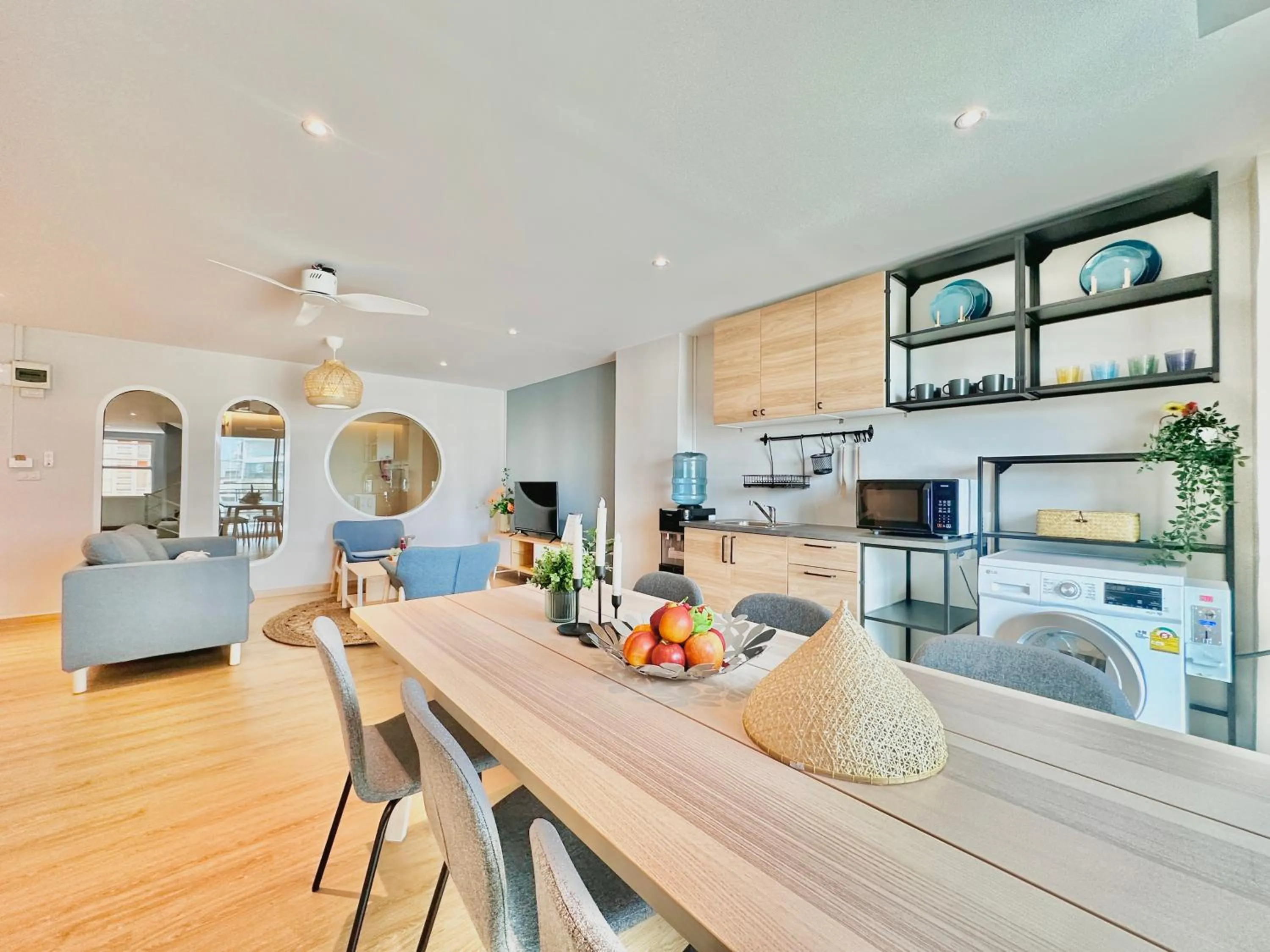 Communal lounge/ TV room in Herma Hotel