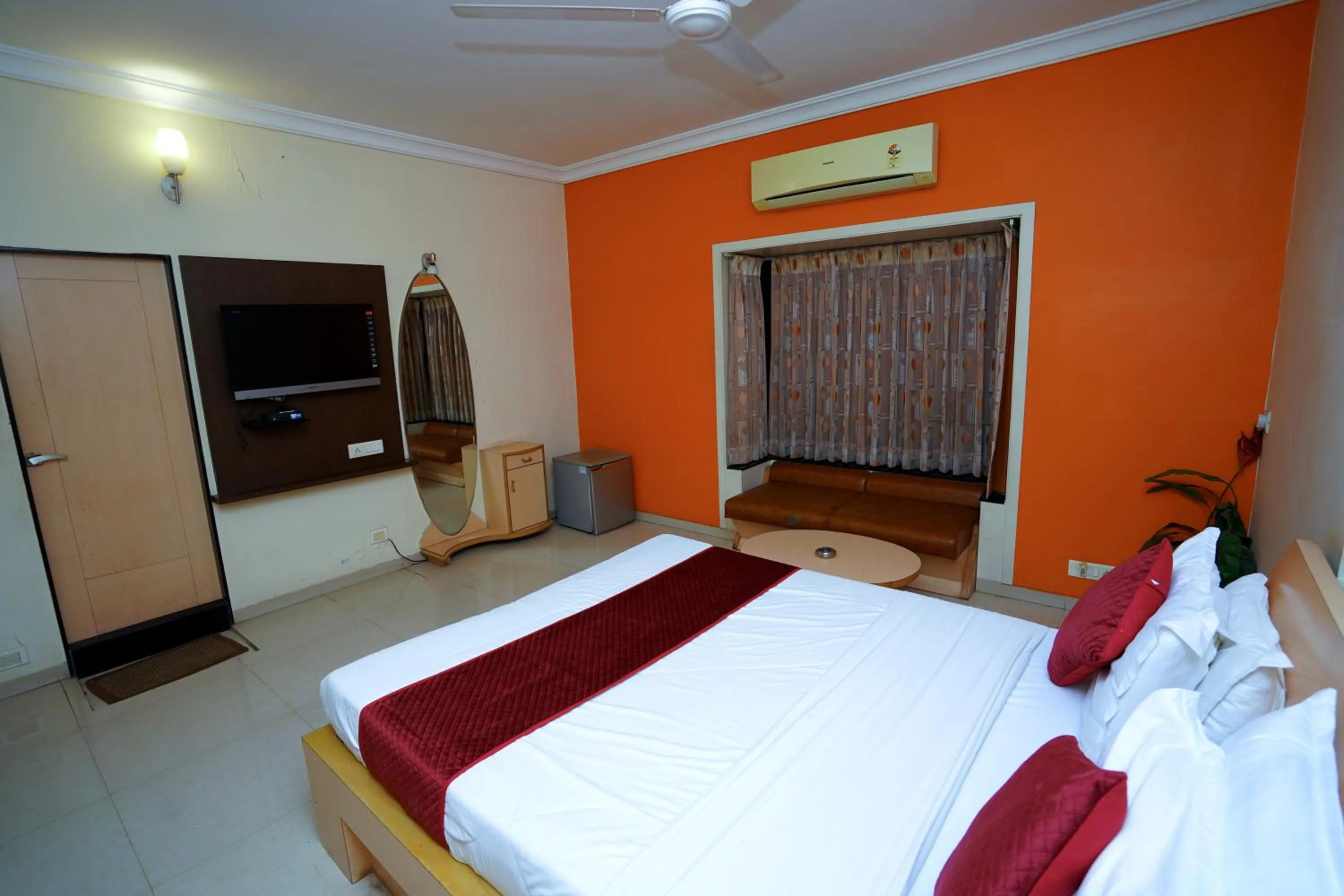 Bed in New Hotel Europa Inn