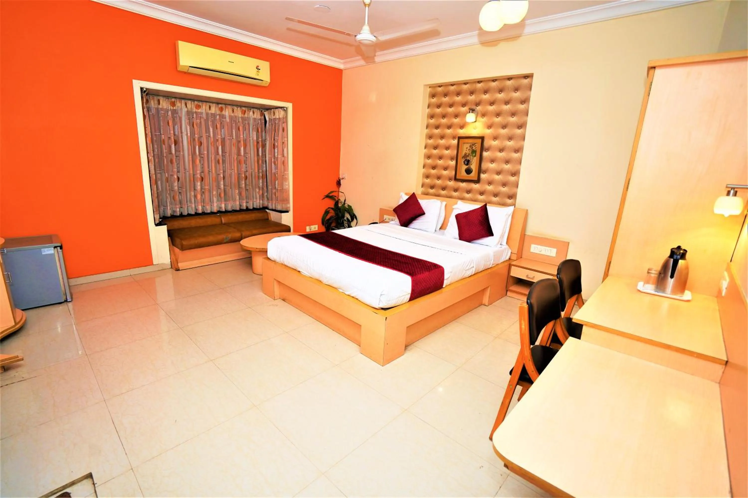 Bedroom, Bed in New Hotel Europa Inn