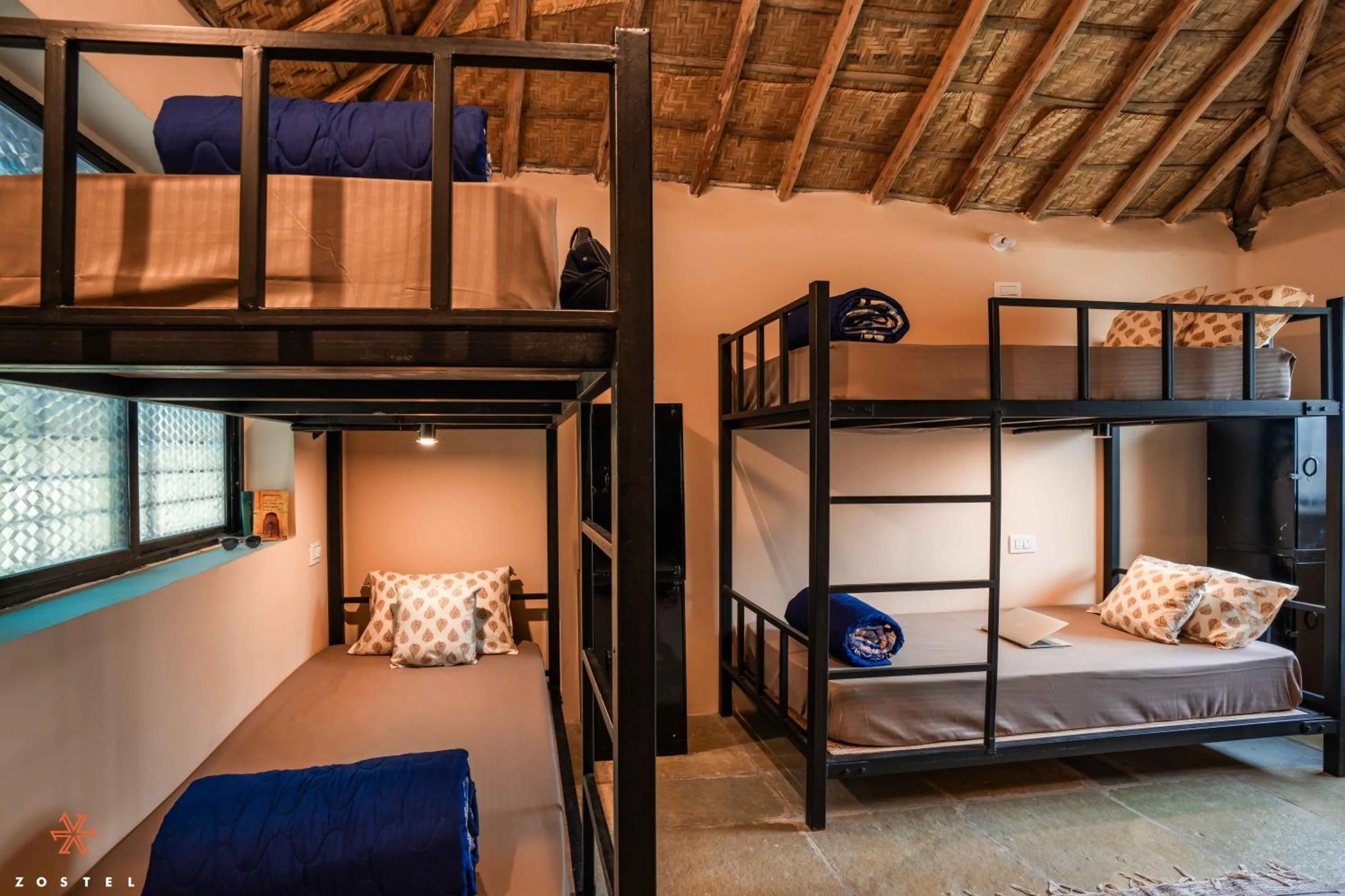 Bed in Zostel Hampi, Gangavathi