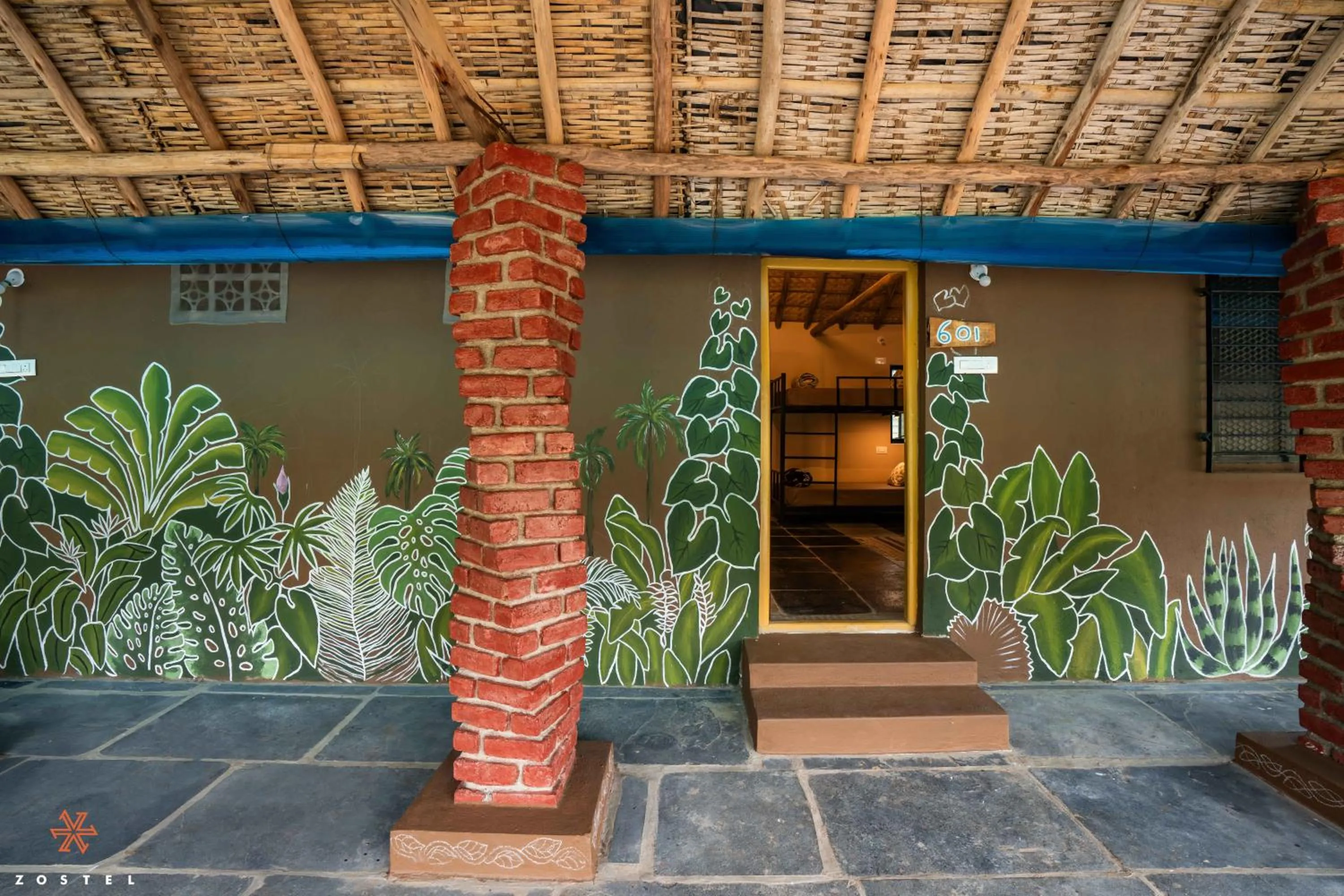 Garden in Zostel Hampi, Gangavathi