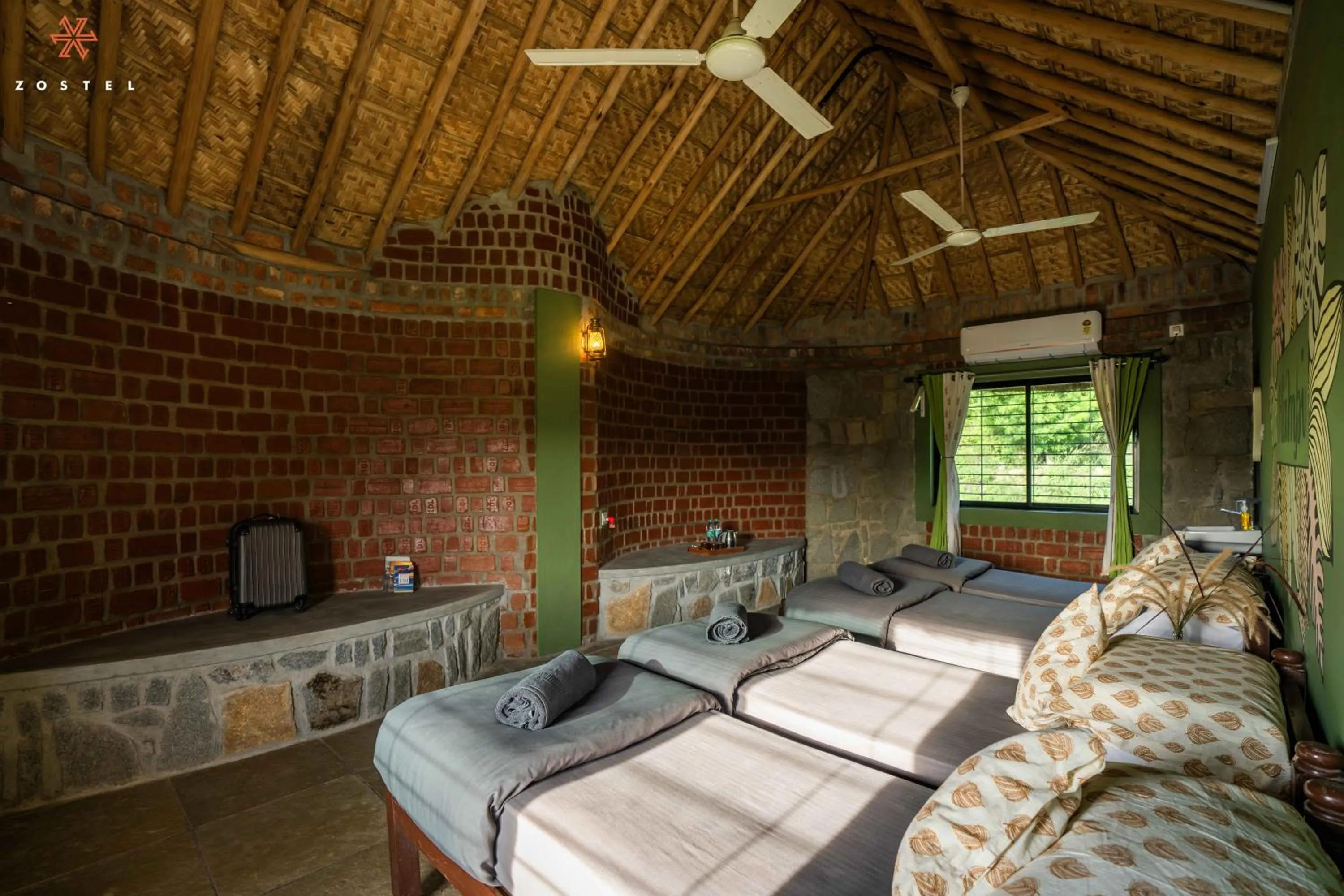 Bed in Zostel Hampi, Gangavathi