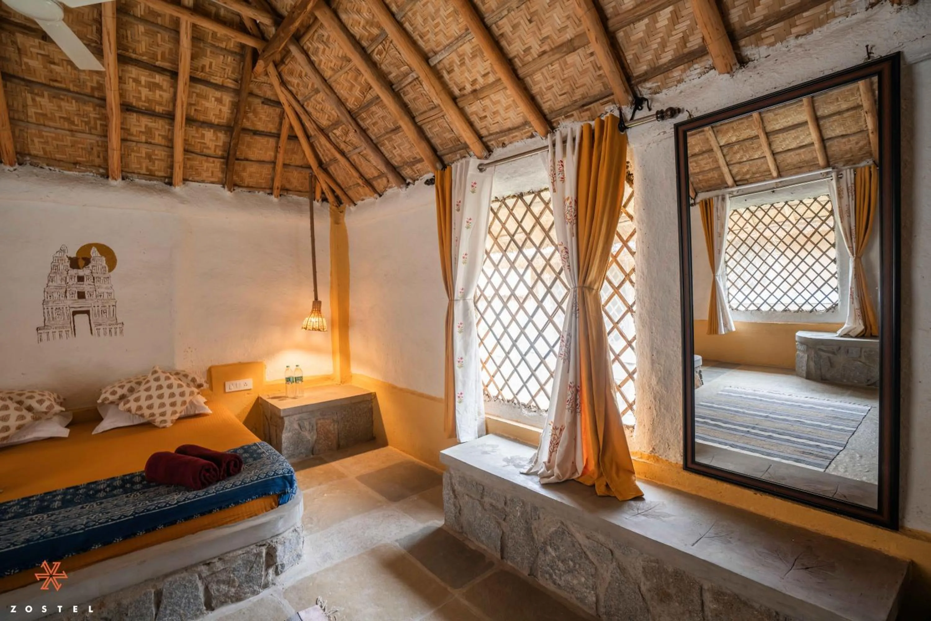 Photo of the whole room, Bed in Zostel Hampi, Gangavathi