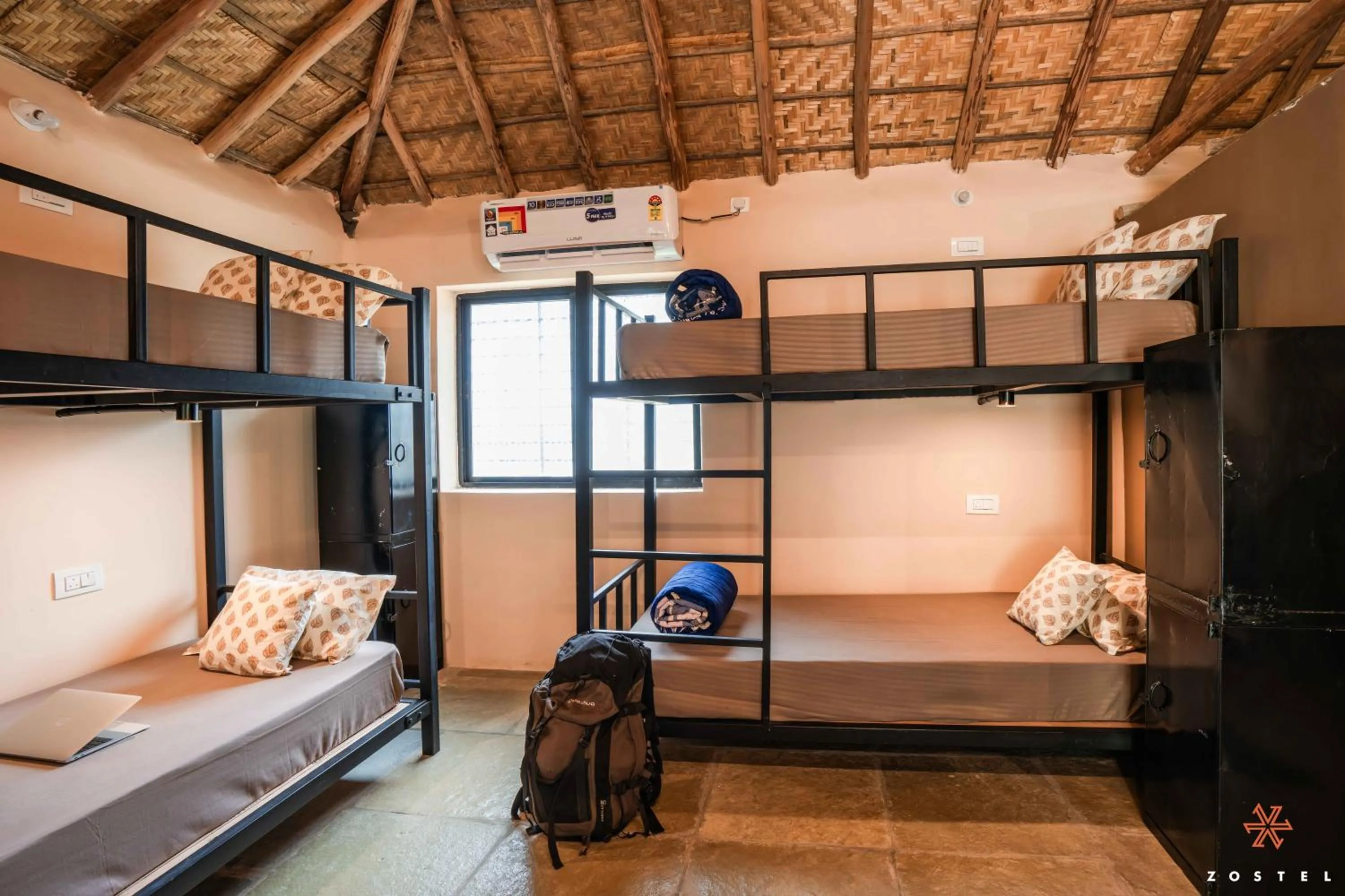 Bed in Zostel Hampi, Gangavathi