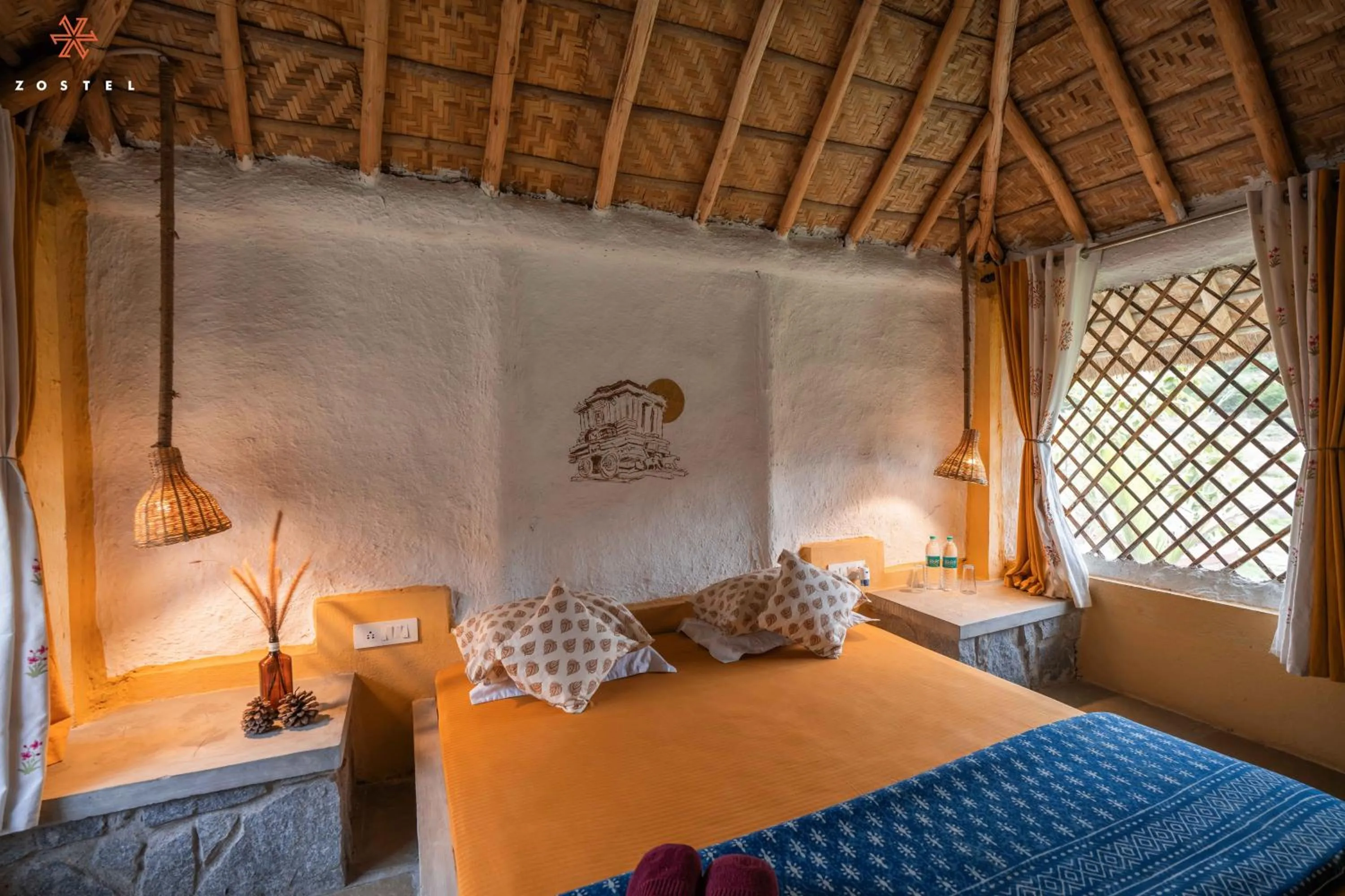 Bed in Zostel Hampi, Gangavathi