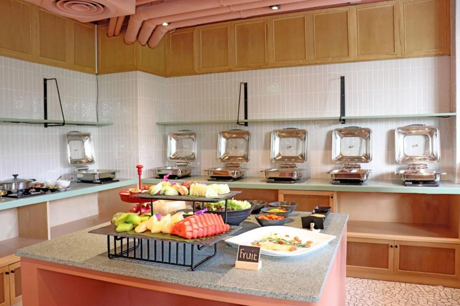 Restaurant/places to eat in The Quarter Ratchathewi by UHG