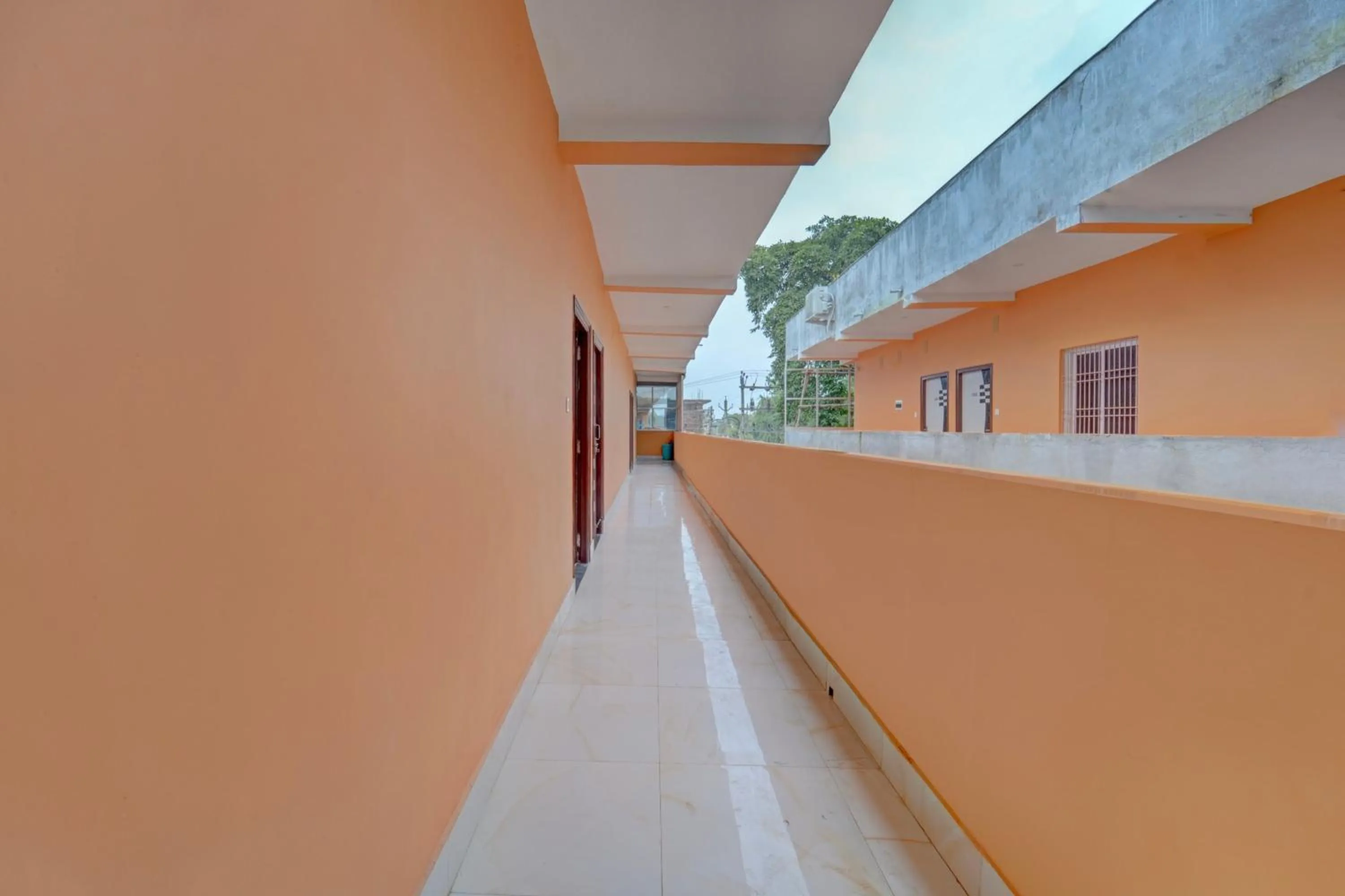 Lobby or reception in Hotel O Siddhi Vinayak Hotel & Banquets