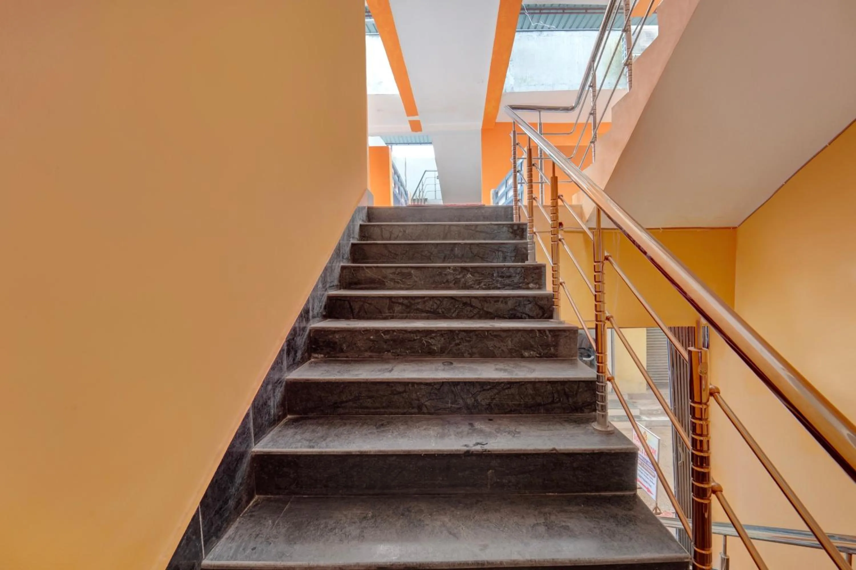 Lobby or reception in Hotel O Siddhi Vinayak Hotel & Banquets