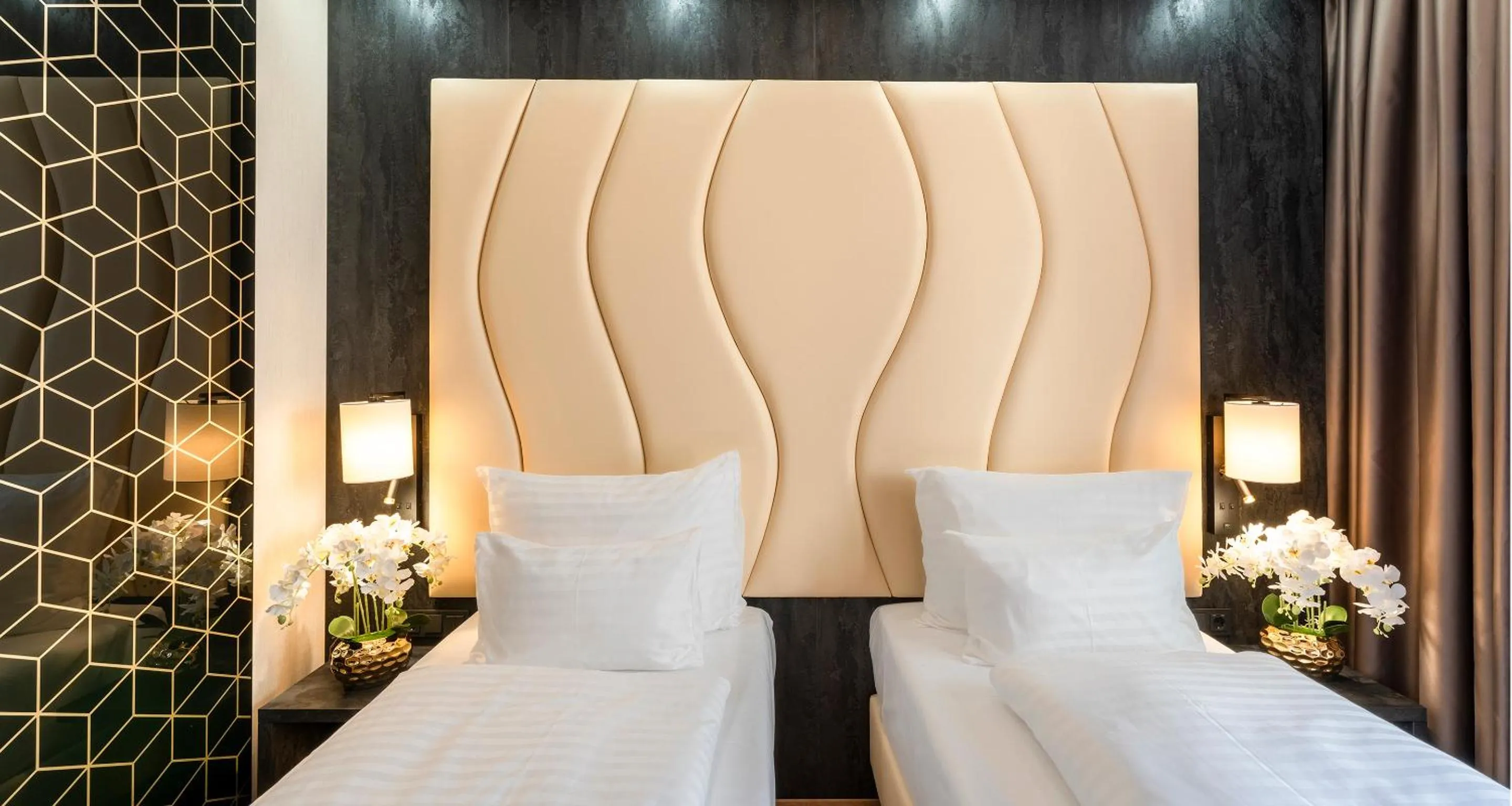 Bed in PLAZA INN Wiener Neustadt, BW Signature Collection