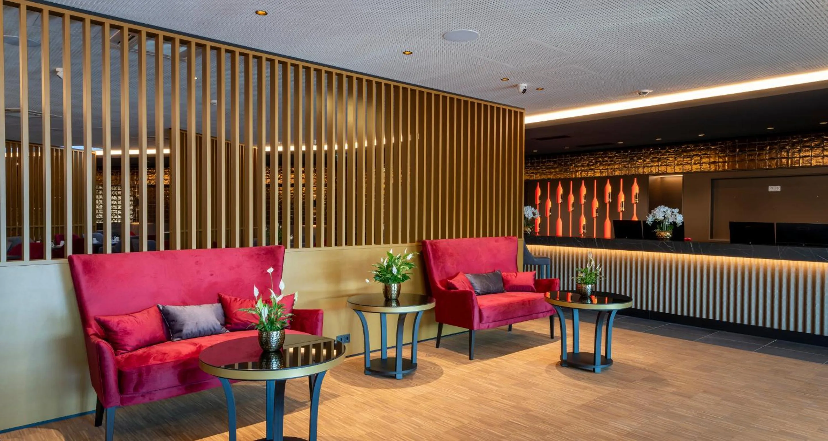 Lobby or reception in PLAZA INN Wiener Neustadt, BW Signature Collection