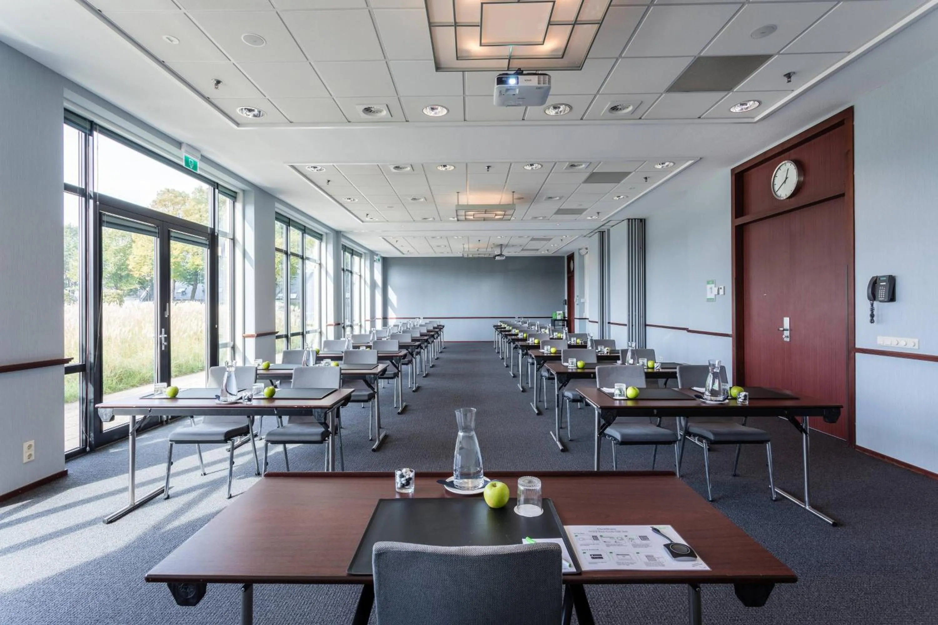Meeting/conference room in Courtyard by Marriott Amsterdam Airport