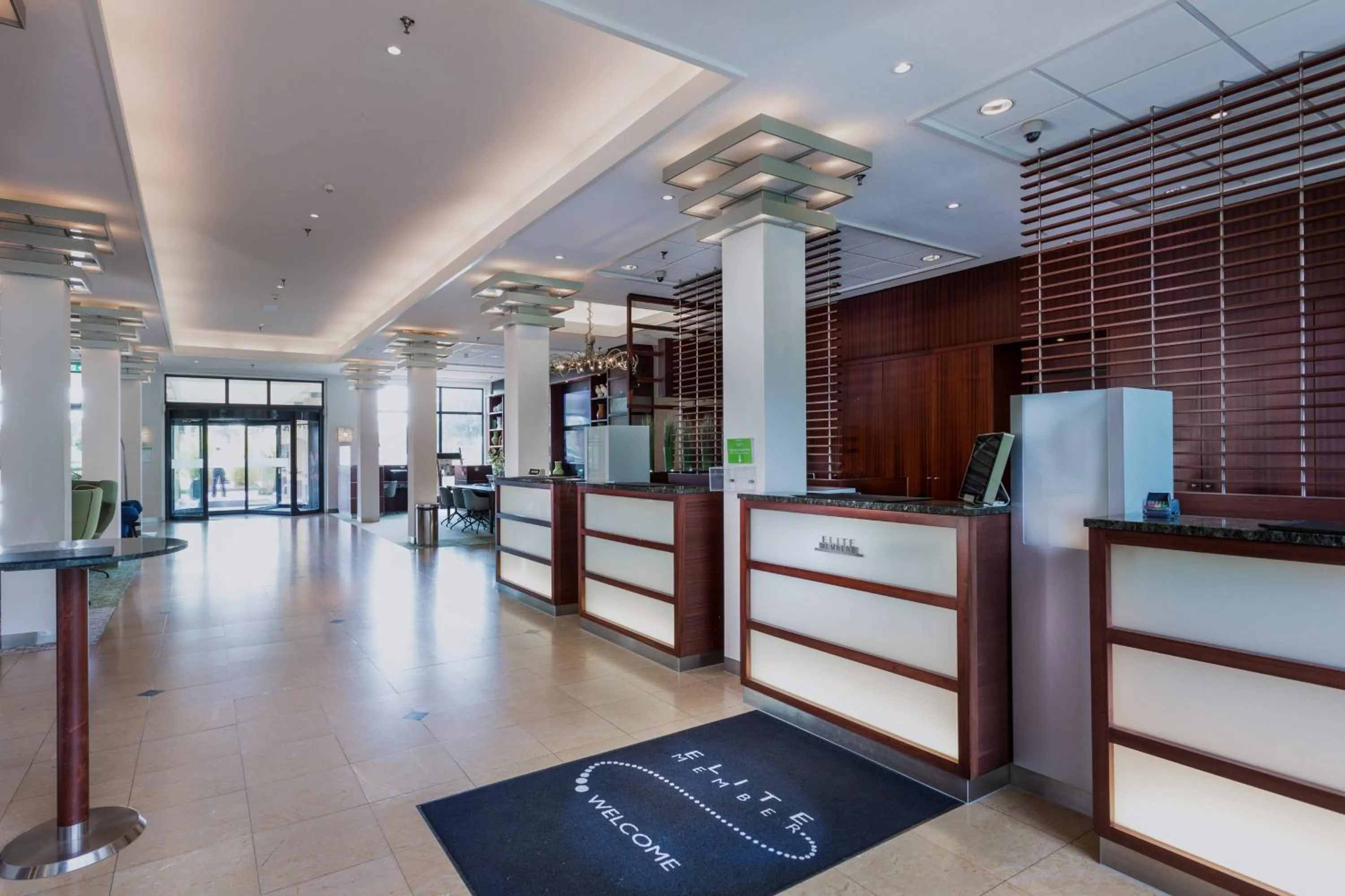 Lobby or reception in Courtyard by Marriott Amsterdam Airport