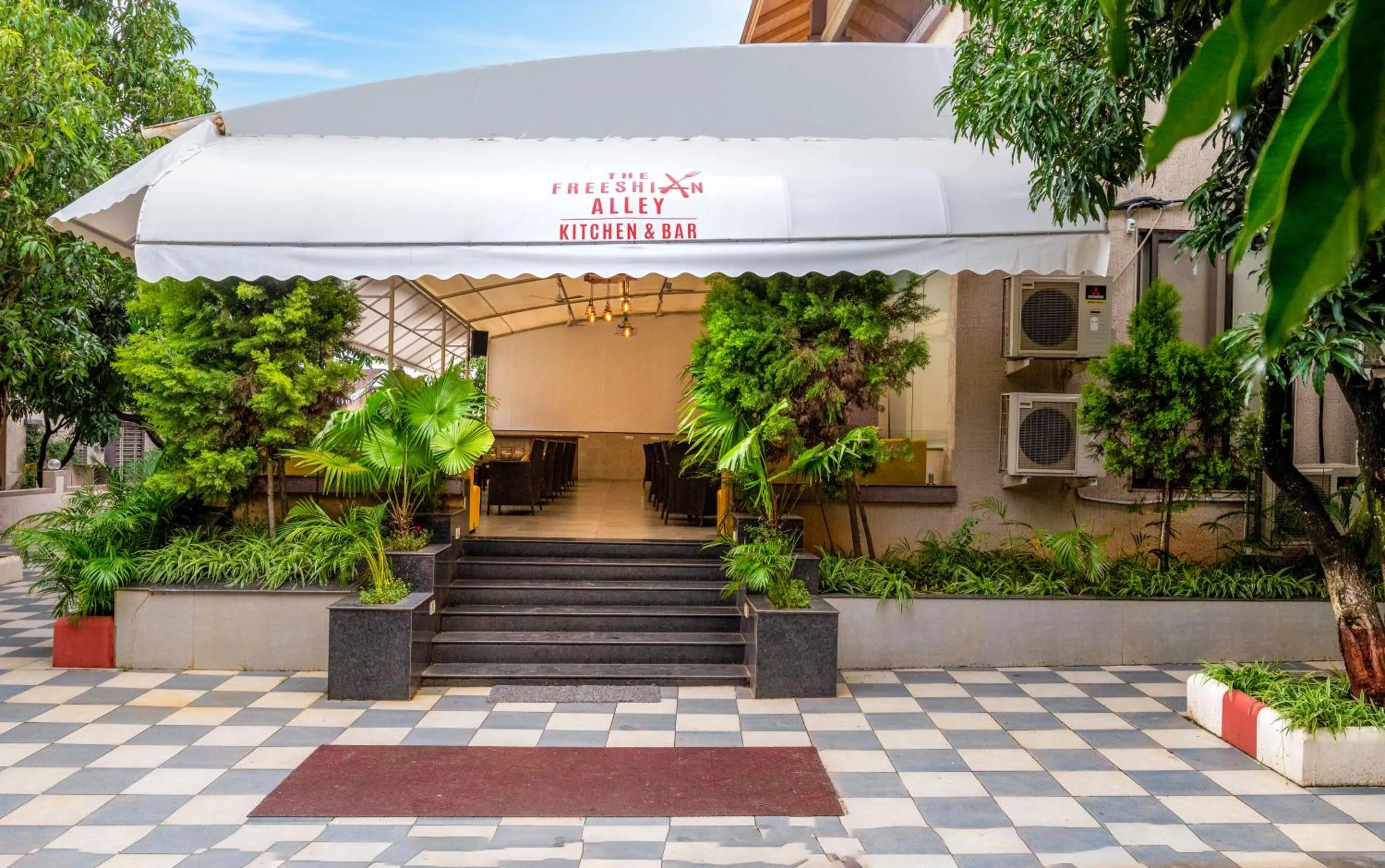 Freesia Resort by Express Inn