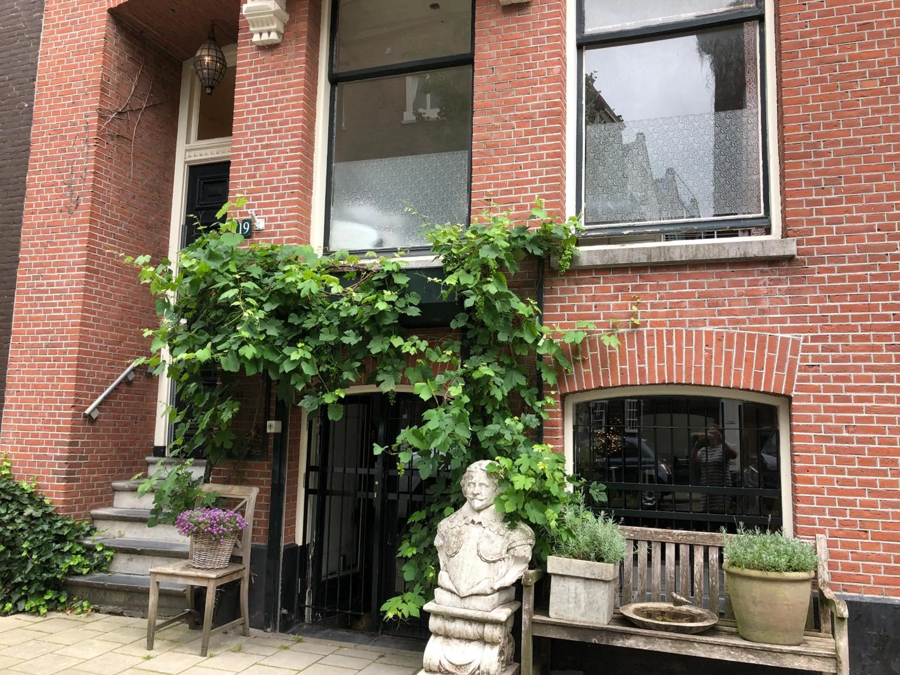 Property building in Nine-T-Teen Bed and Boutique