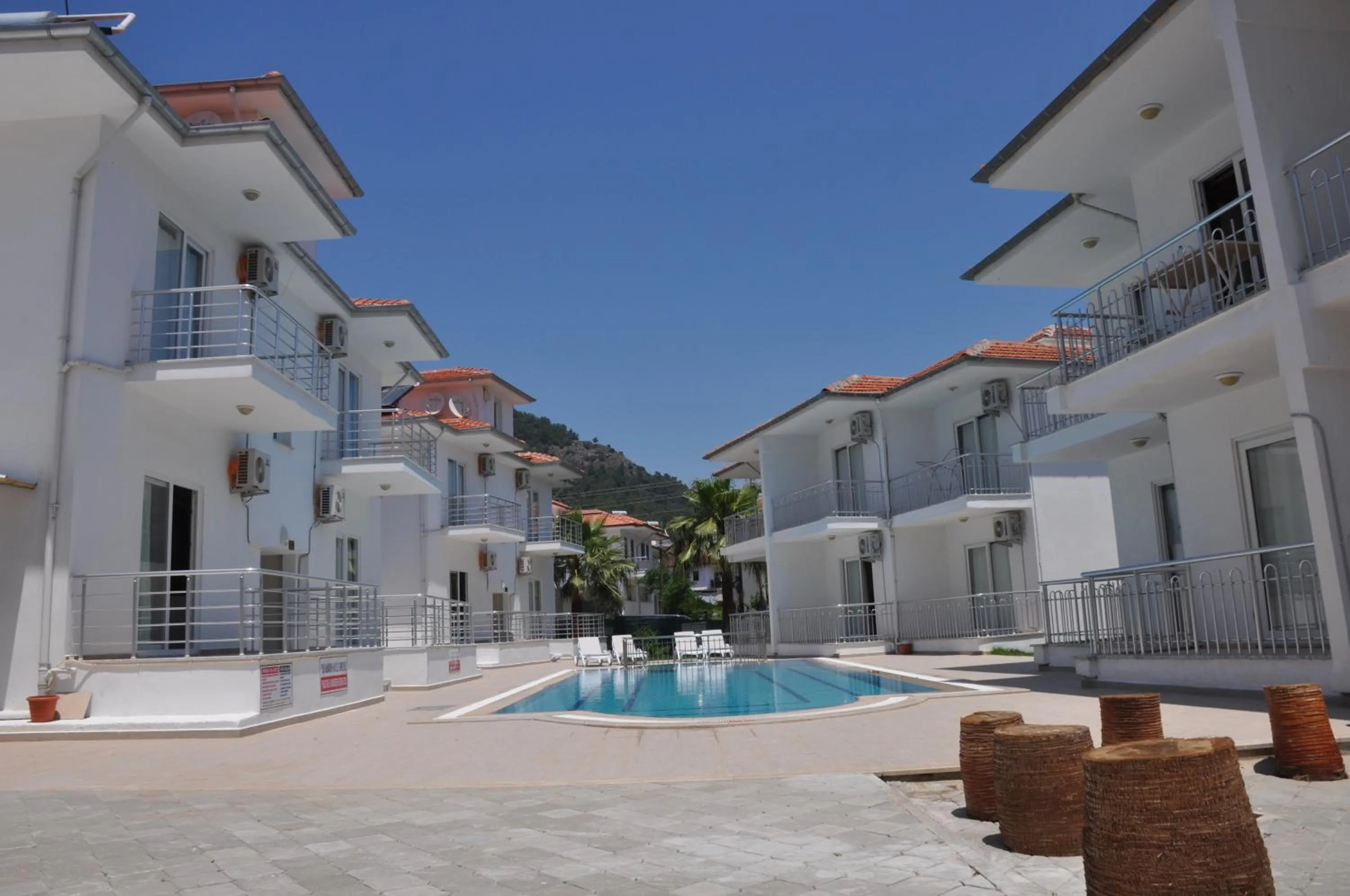 Day in Sarıgerme Apart