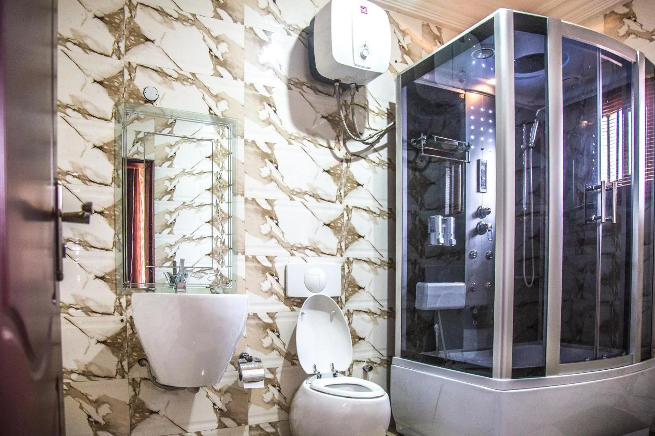 E-Suites Hotel, Abuja