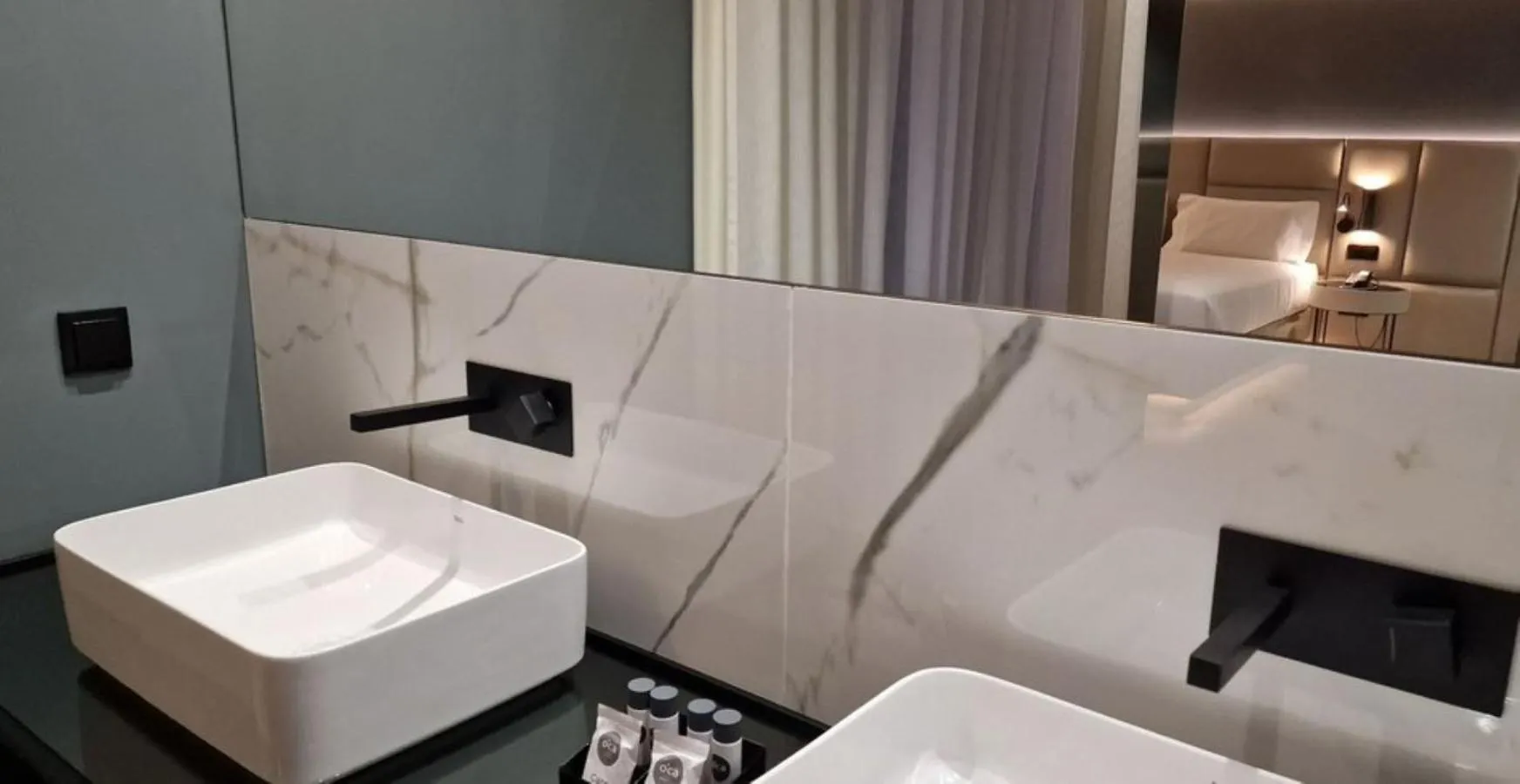 Bathroom in Bom Sucesso Hotel by gaiarooms