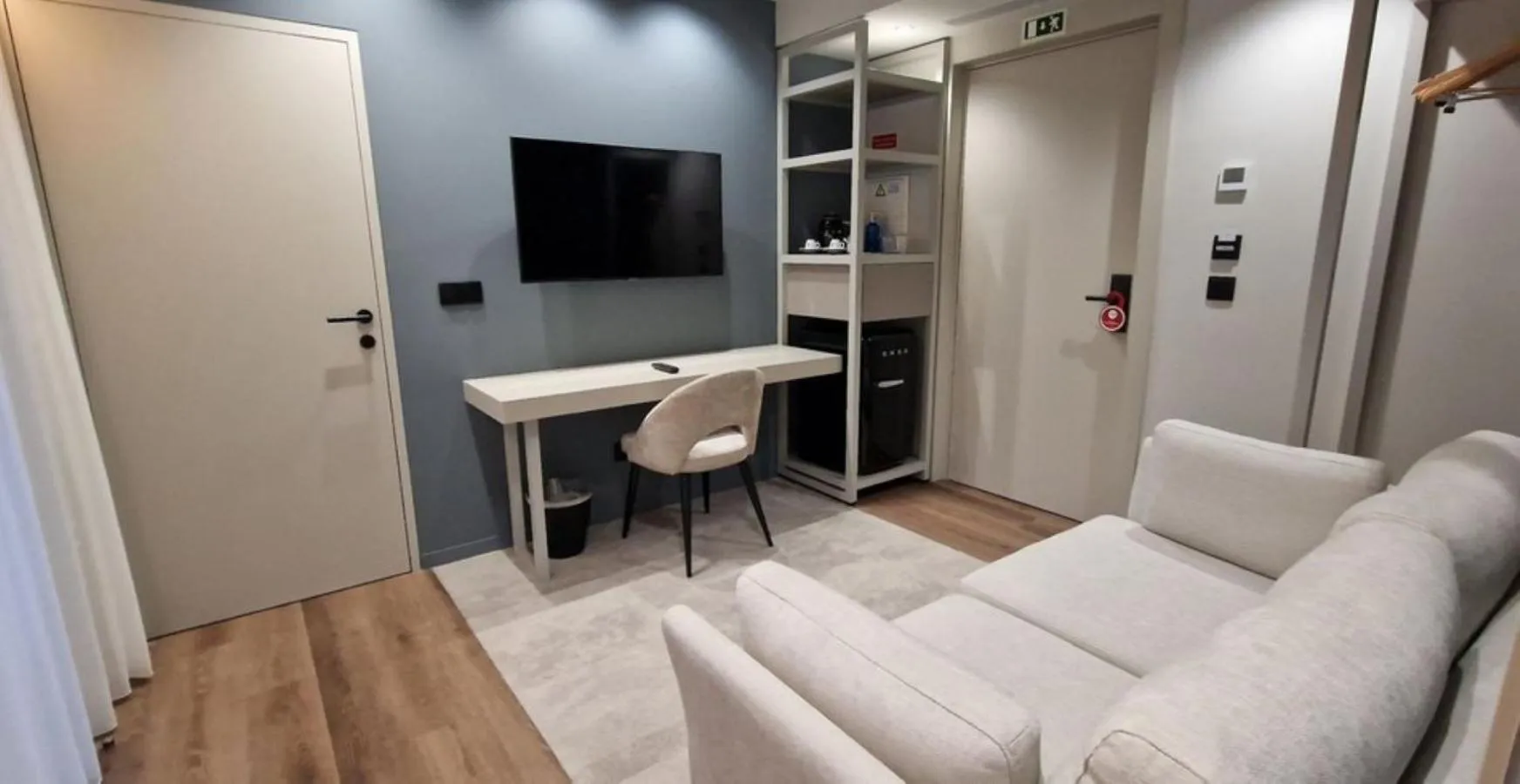 Photo of the whole room in Bom Sucesso Hotel by gaiarooms