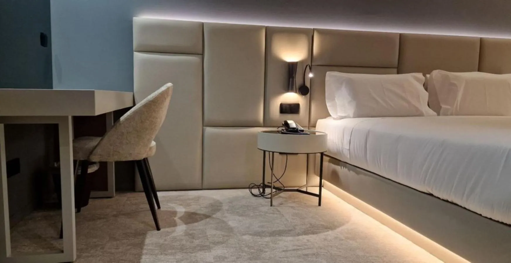 Bed in Bom Sucesso Hotel by gaiarooms