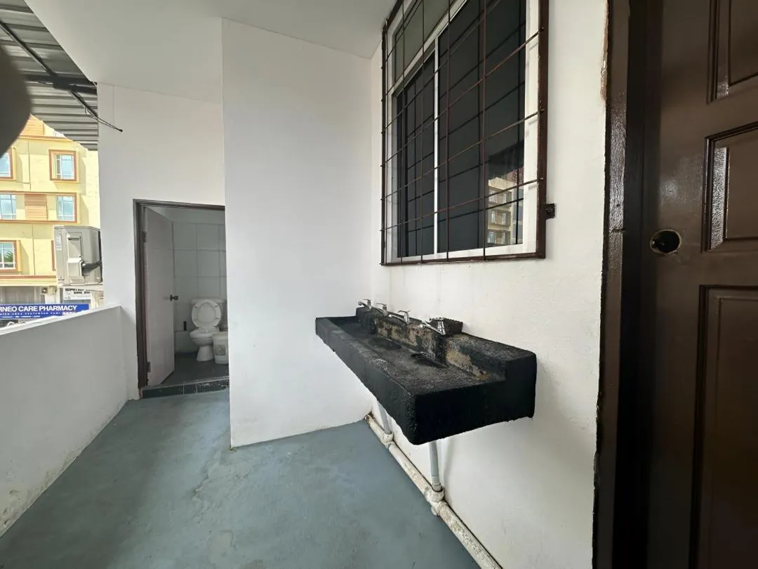 Grand Line Hotel Semporna